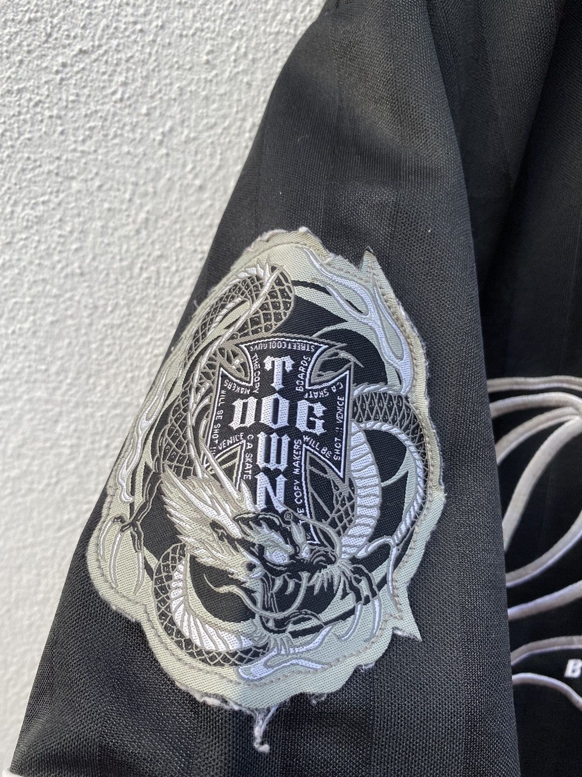 Vintage Vintage Dogtown black dragon skateboard baseball jersey Size US XL / EU 56 / 4 - 7 Thumbnail