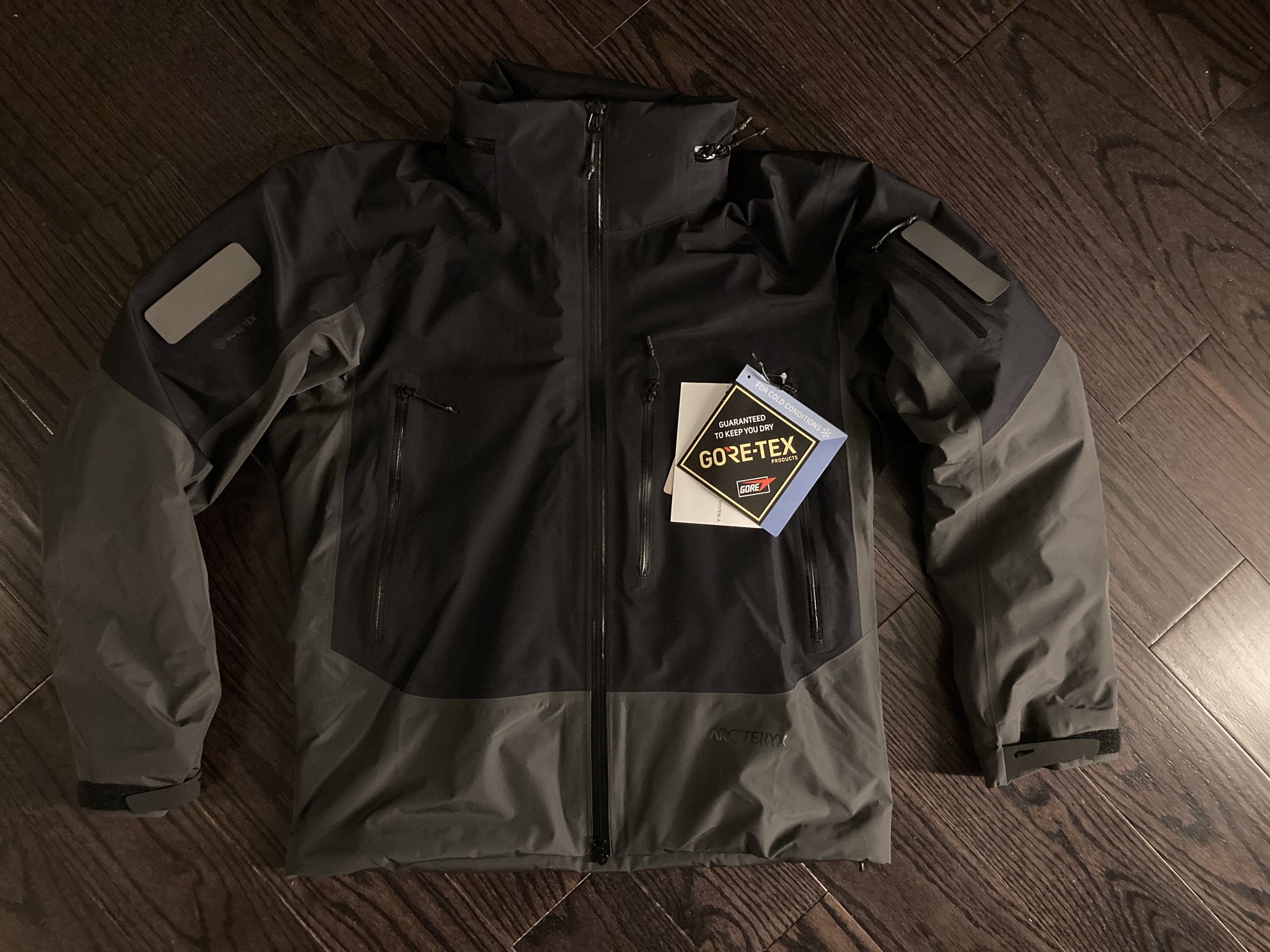 Arc'Teryx Arc'teryx System A Axis Insulated Jacket | Grailed