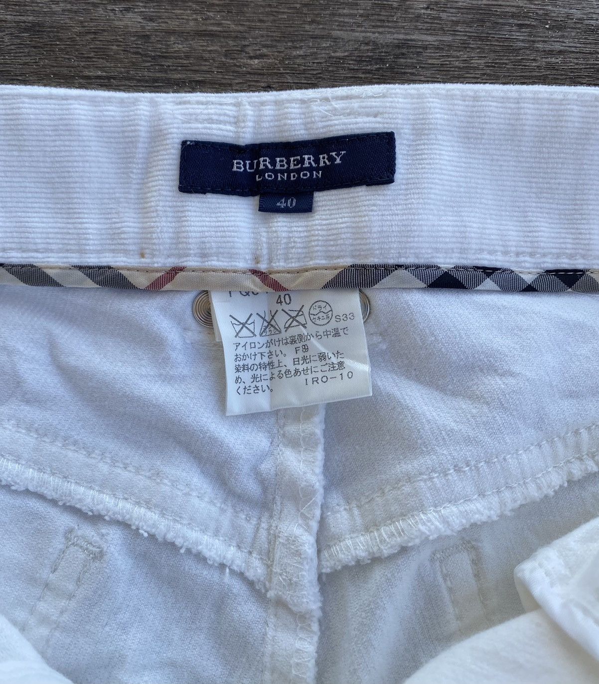 Burberry Burberry London Denim Corduroy Pants Made in Japan Size US 29 - 16 Thumbnail
