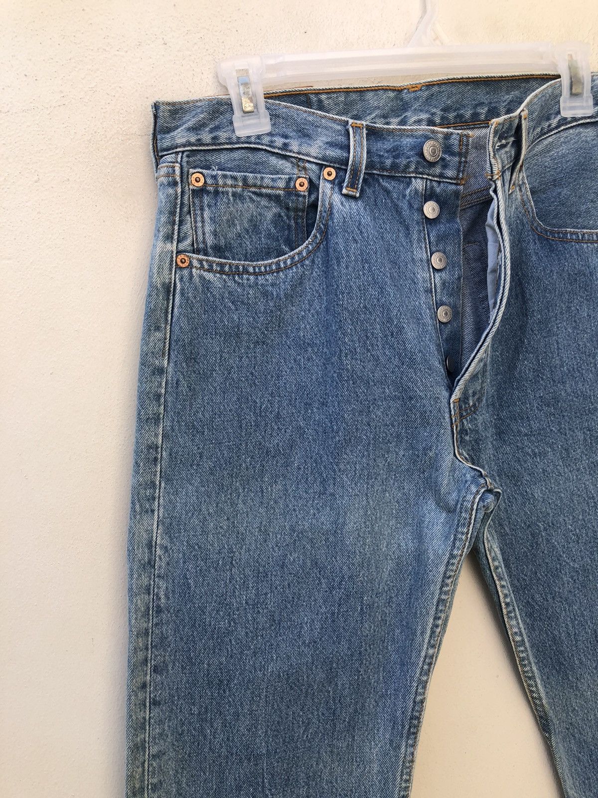 Levi's Vintage 1995 Levi’s 501 Jeans Ageing Faded Blue Denim Size US 31 - 4 Thumbnail