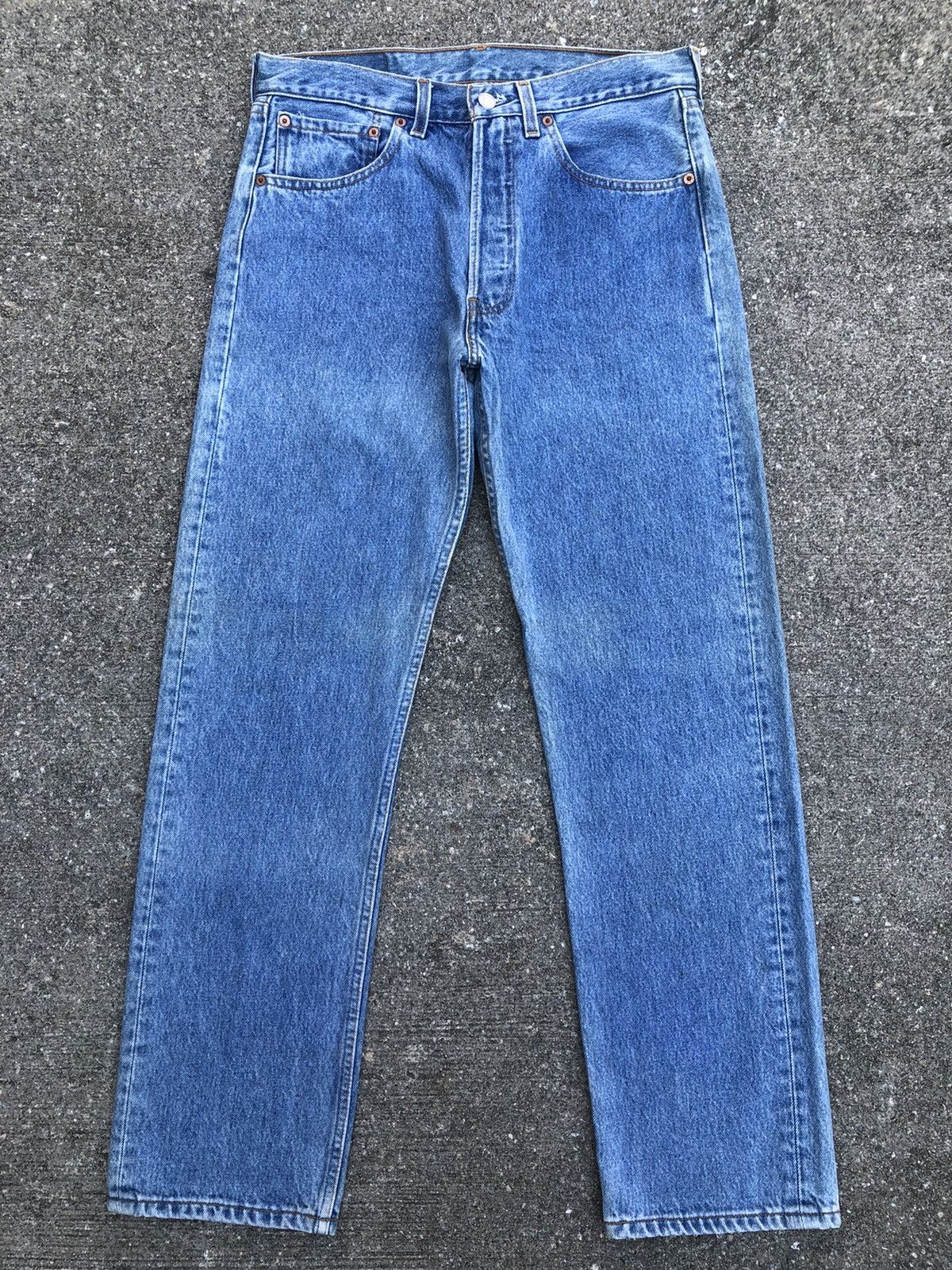 Levi's Vintage 1995 Levi’s 501 Jeans Ageing Faded Blue Denim Size US 31 - 1 Thumbnail