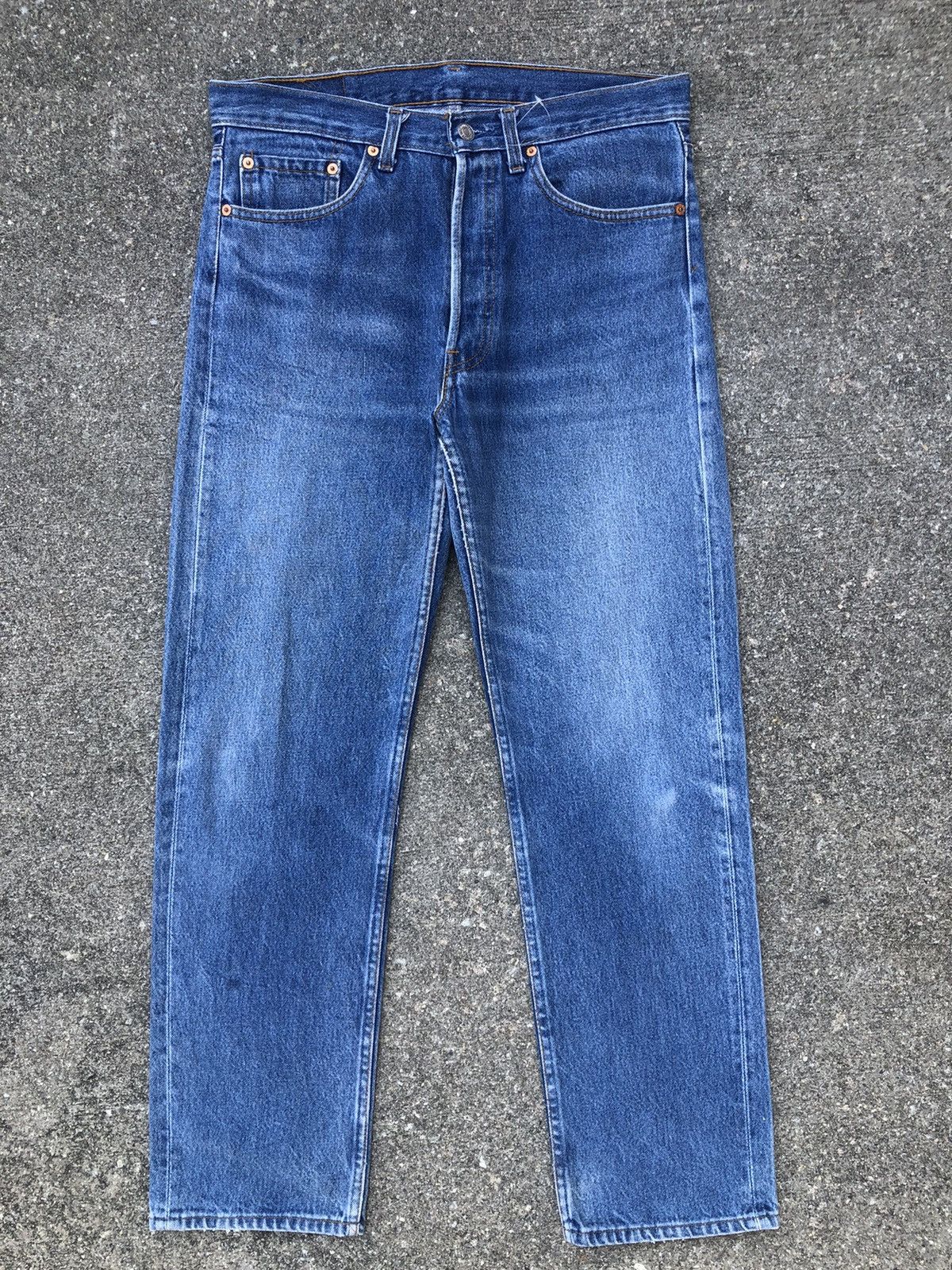Levi's Vintage 80s Levi’s 501 Jeans Ageing Faded Blue Denim 524 Size US 33 - 1 Thumbnail