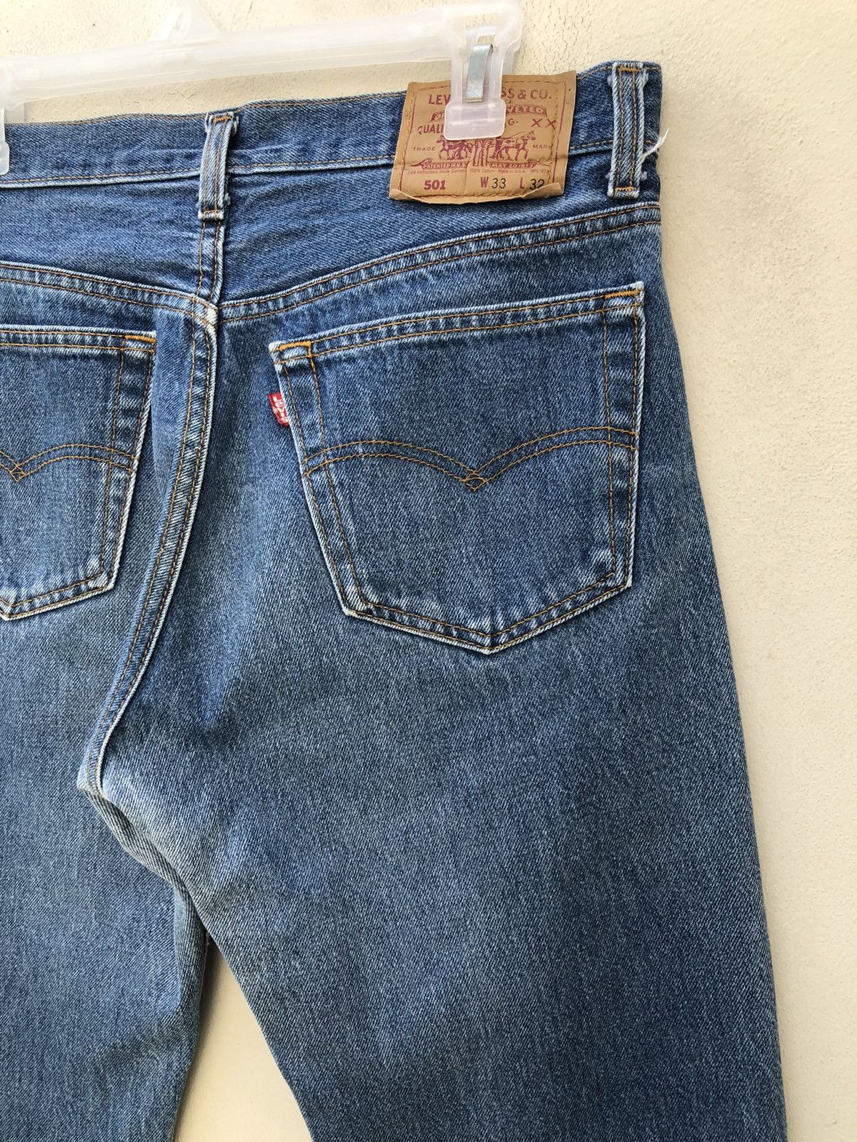 Levi's Vintage 80s Levi’s 501 Jeans Ageing Faded Blue Denim 524 Size US 33 - 14 Thumbnail