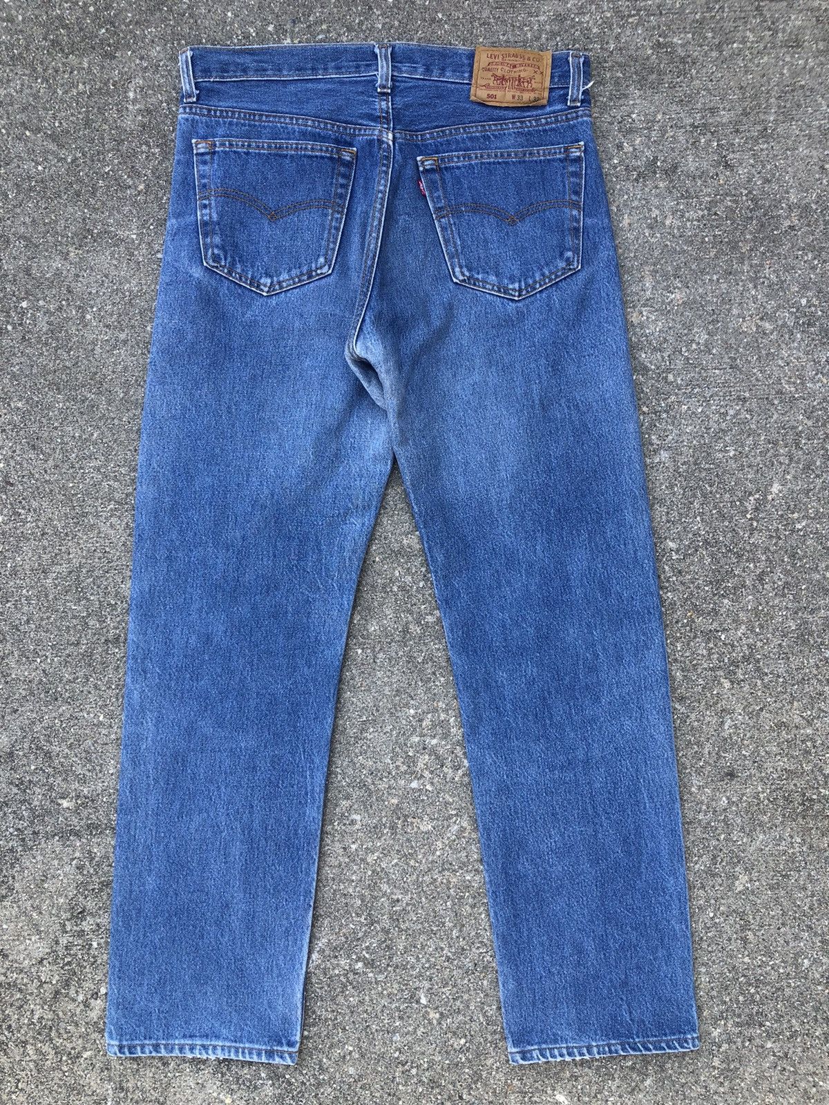 Levi's Vintage 80s Levi’s 501 Jeans Ageing Faded Blue Denim 524 Size US 33 - 2 Thumbnail