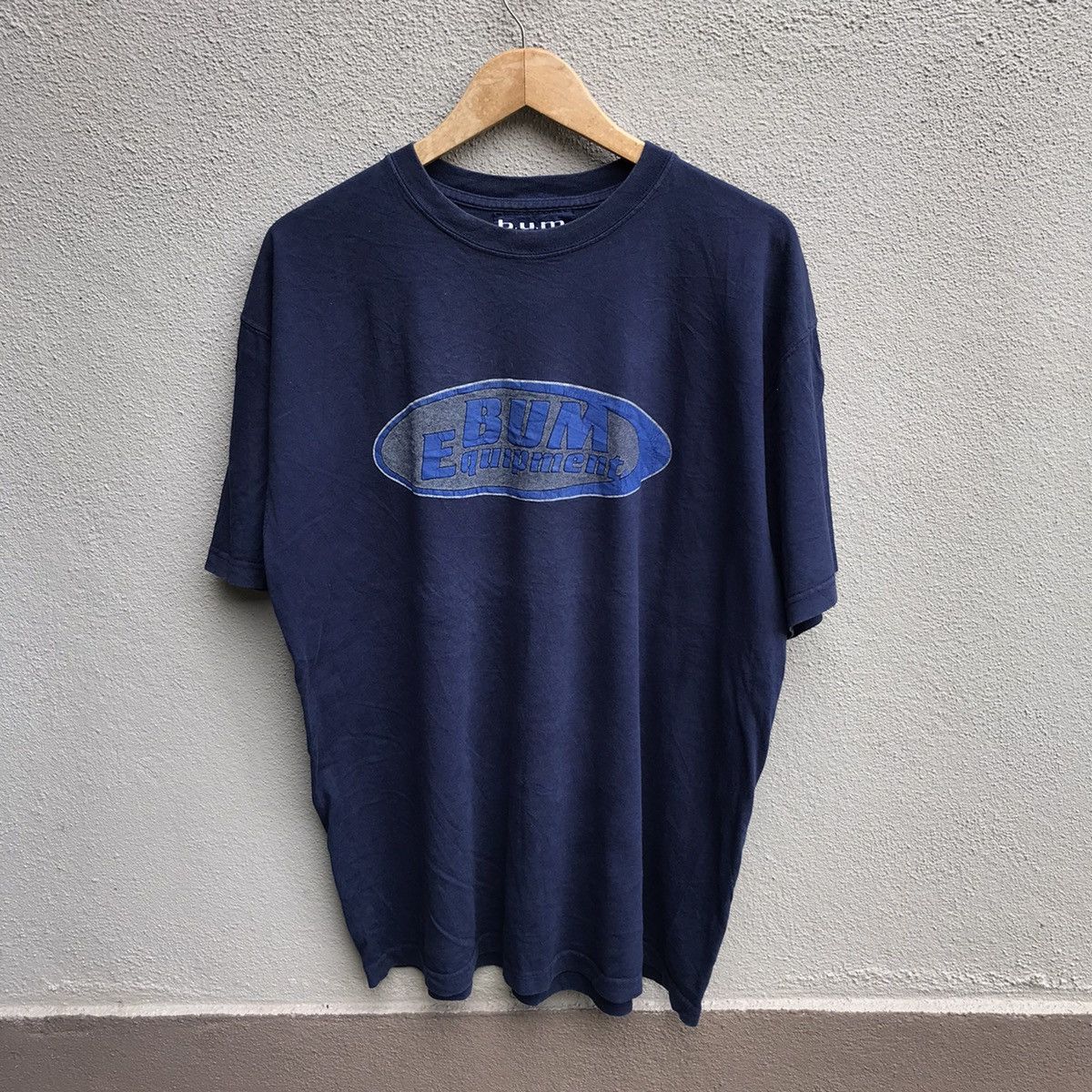 B.U.M Equipment Vintage BUM EQUIPMENT biglogo tee spellout Size US XL / EU 56 / 4 - 1 Thumbnail