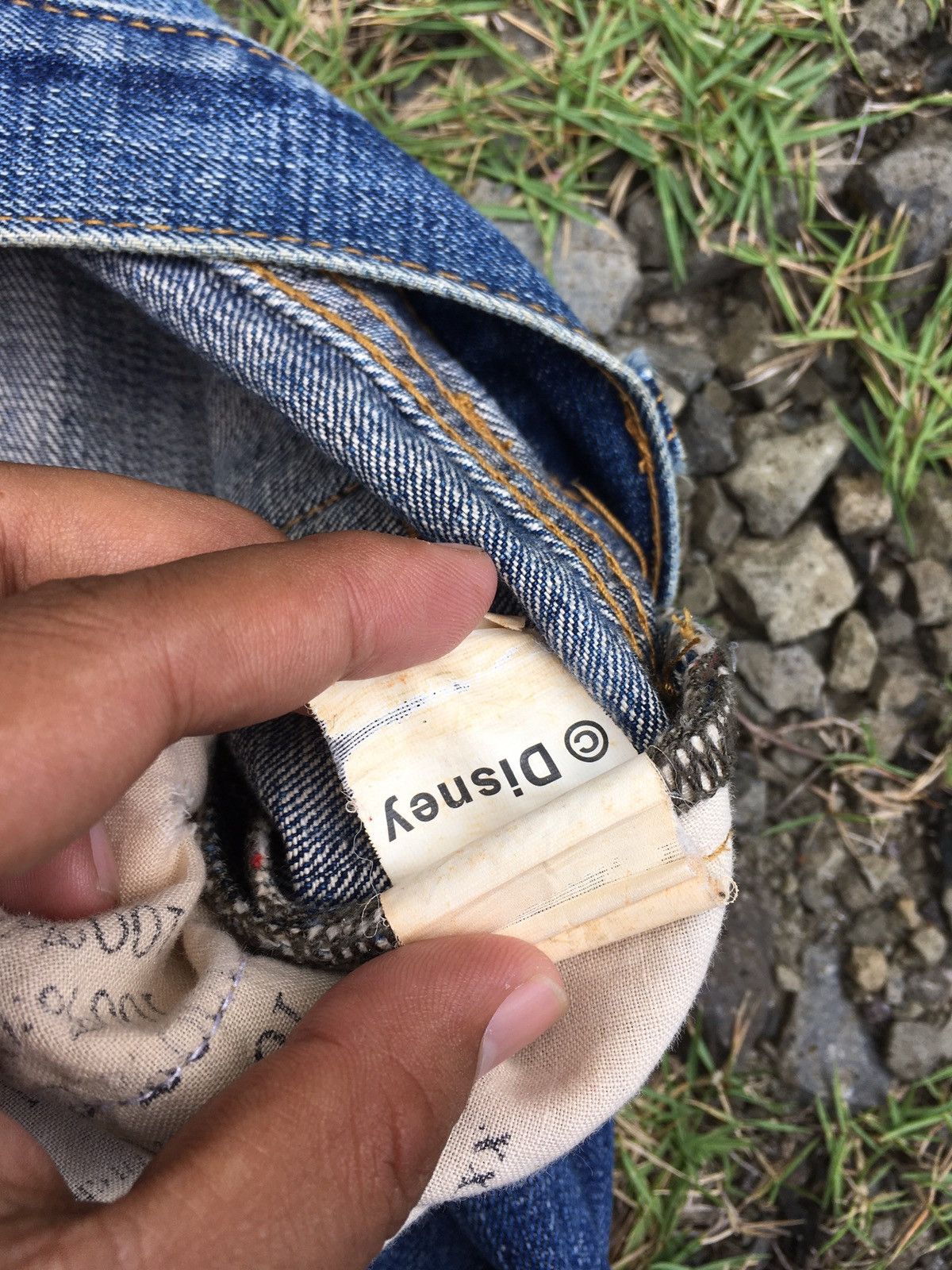 Disney × Neighborhood × Vintage RARE Neighborhood x Disney selvedge Denim Jeans Size US 30 / EU 46 - 9 Thumbnail