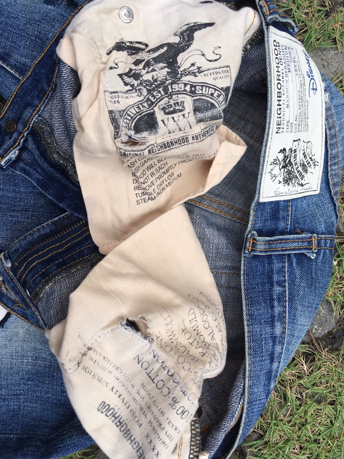 Disney × Neighborhood × Vintage RARE Neighborhood x Disney selvedge Denim Jeans Size US 30 / EU 46 - 15 Thumbnail