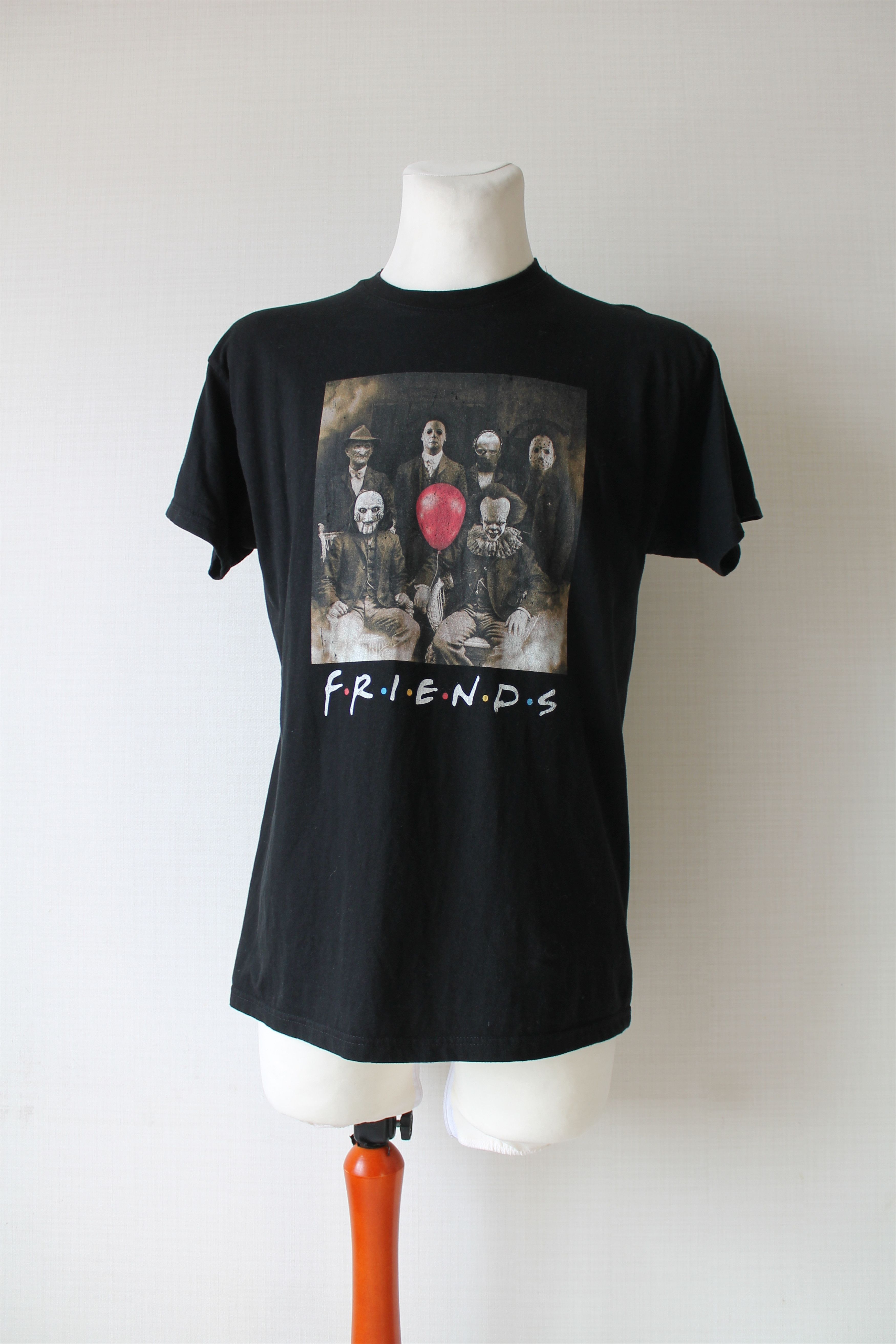 Vintage FRIENDS Movie horror Vintage Vintage Film Size US M / EU 48-50 / 2 - 5 Thumbnail