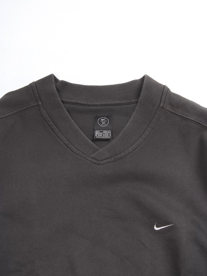 Nike × Nike ACG × Vintage Nike Vintage 90's Golf V-neck Swoosh Sweatshirt Pullover Size US L / EU 52-54 / 3 - 4 Thumbnail