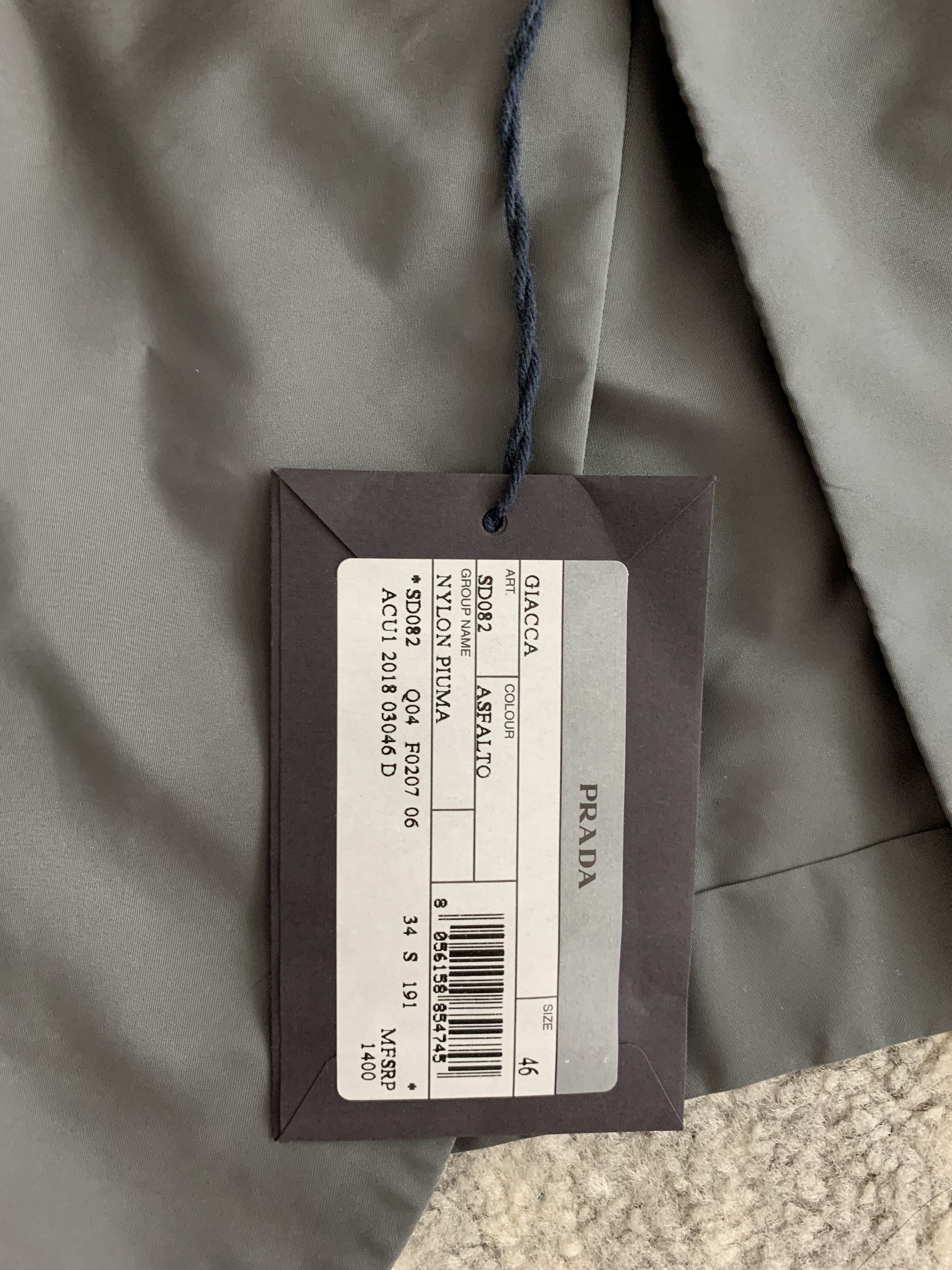 Prada Prada Piuma Nylon Blazer Size US S / EU 44-46 / 1 - 3 Thumbnail