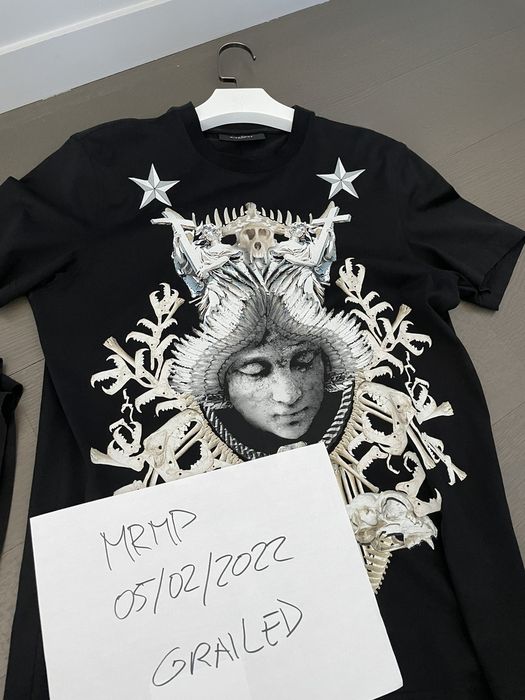 Givenchy angel tee sales