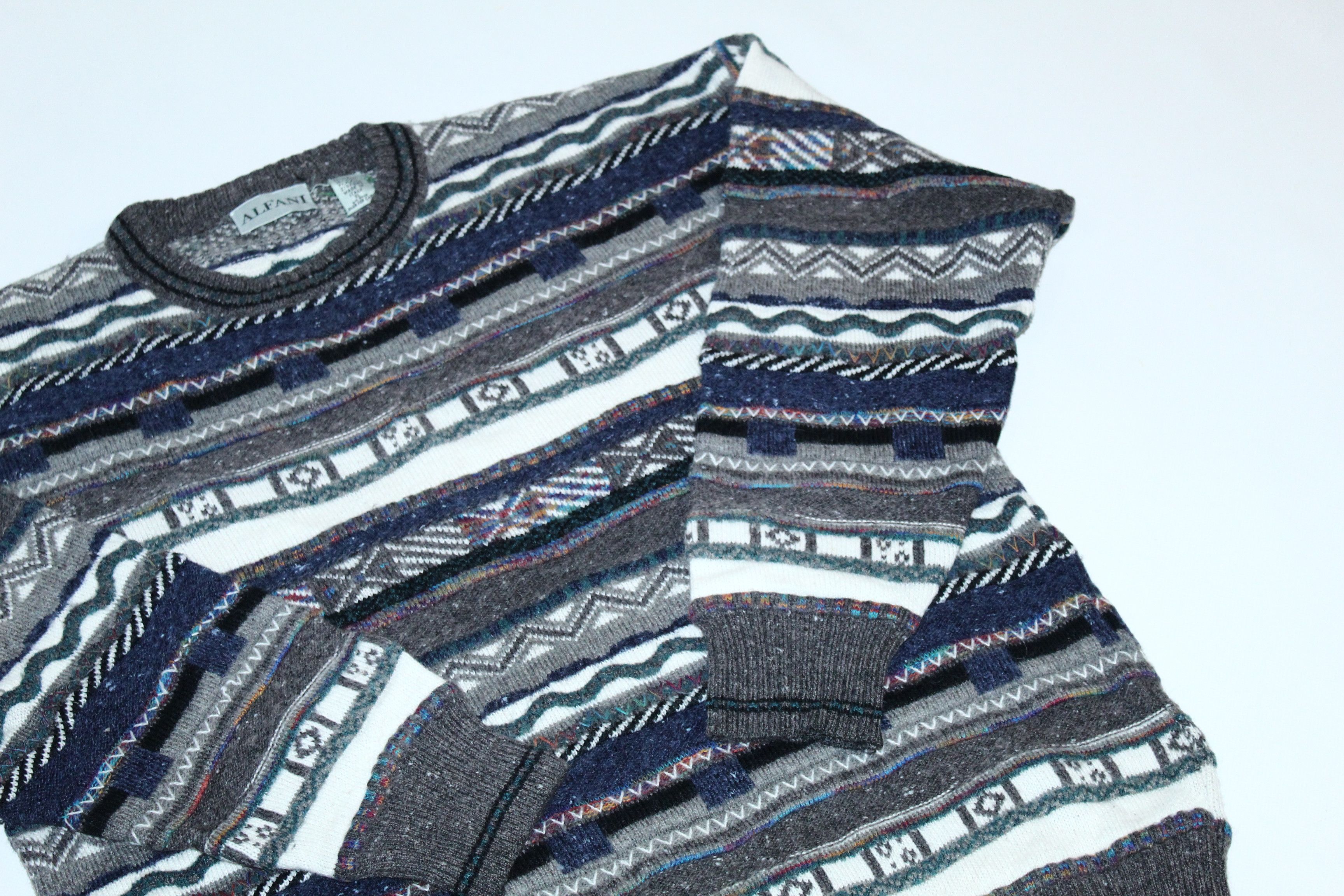 Alfani VTG💥 Alfani 3D cable chunky Knit Cosby Sweater. Coogi Style Size US XL / EU 56 / 4 - 5 Thumbnail
