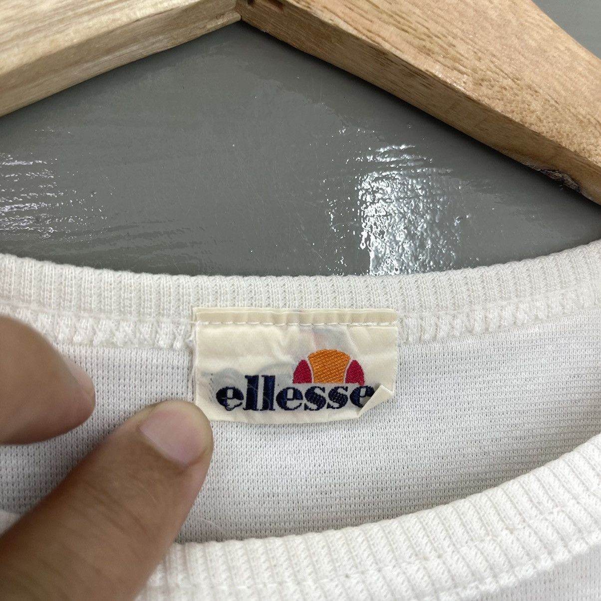 Ellesse × Japanese Brand × Vintage 90’s Ellesse Big Logo Embroidered Crewneck Sweatshirt Size M Size US M / EU 48-50 / 2 - 8 Thumbnail