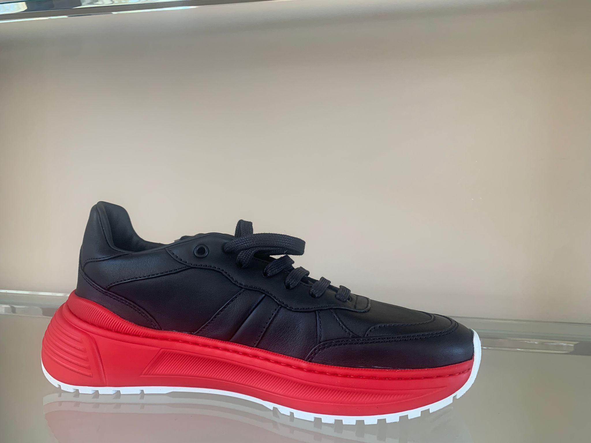 Bottega Veneta Speedster Calf Low Top Sneakers in Black Size US 9.5 / EU 42-43 - 9 Thumbnail