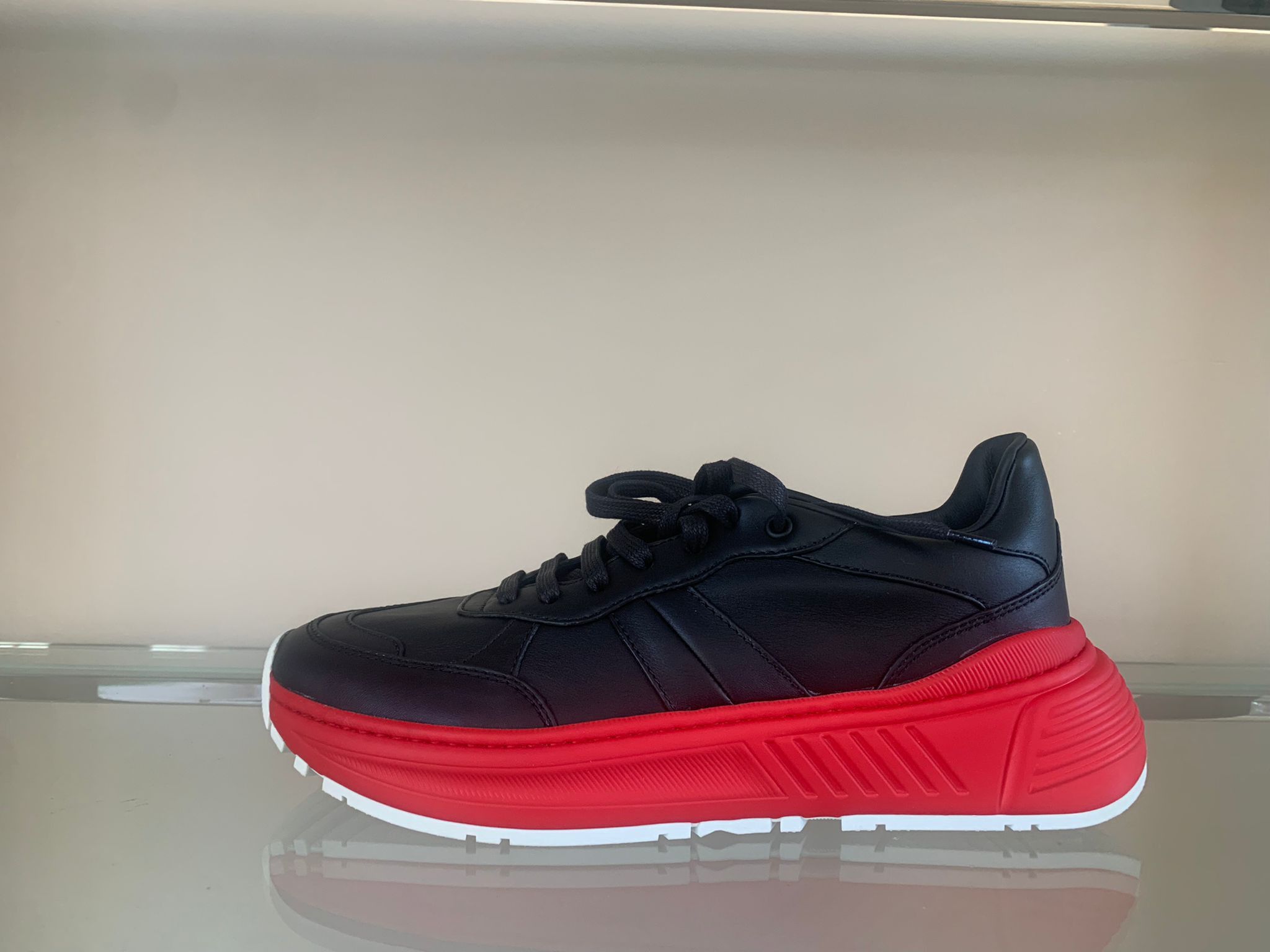 Bottega Veneta Speedster Calf Low Top Sneakers in Black Size US 9.5 / EU 42-43 - 3 Thumbnail