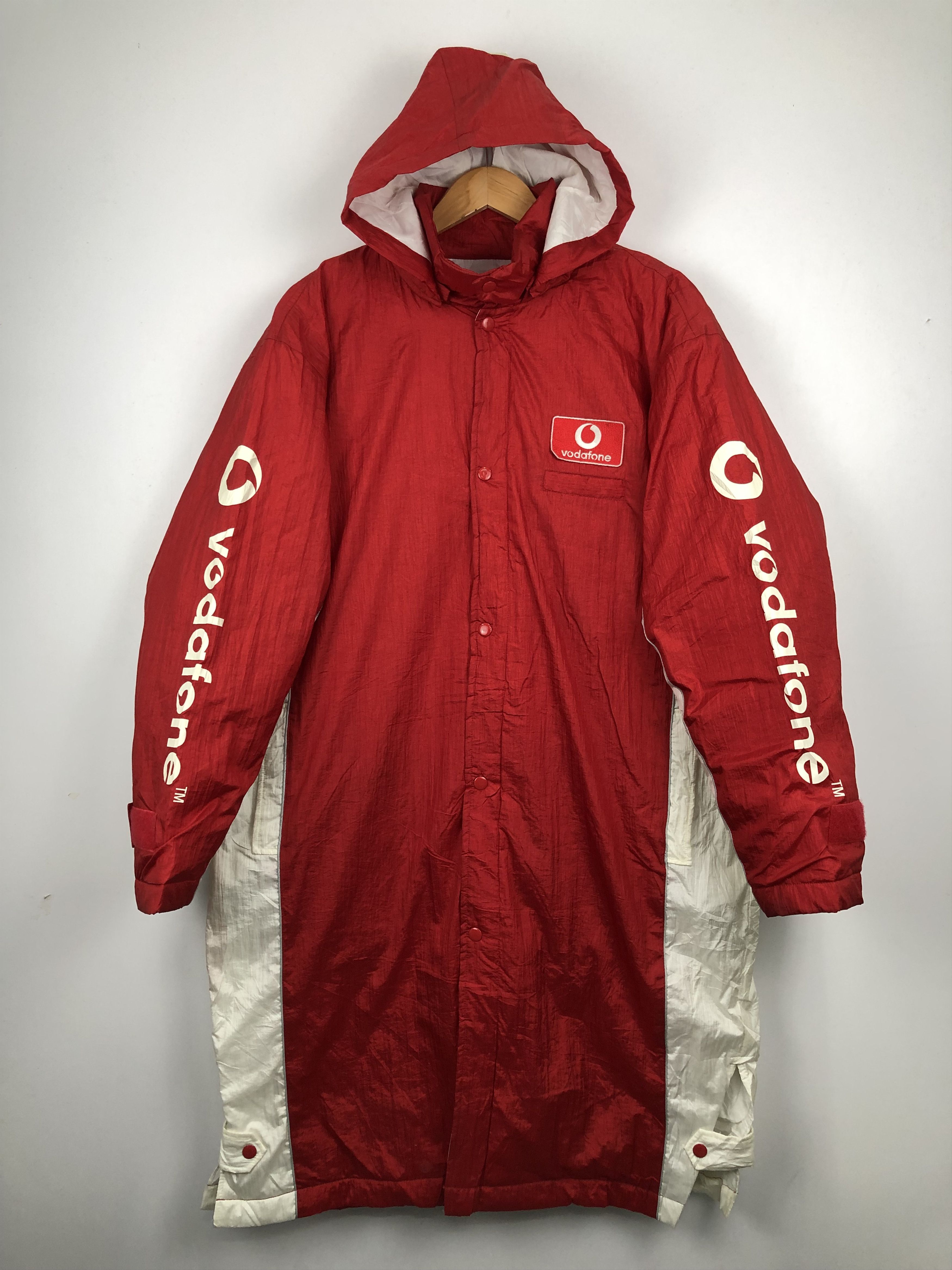 Vintage Vintage Vodafone Hoodie Long Red Jacket J0689 Size US L / EU 52-54 / 3 - 1 Thumbnail