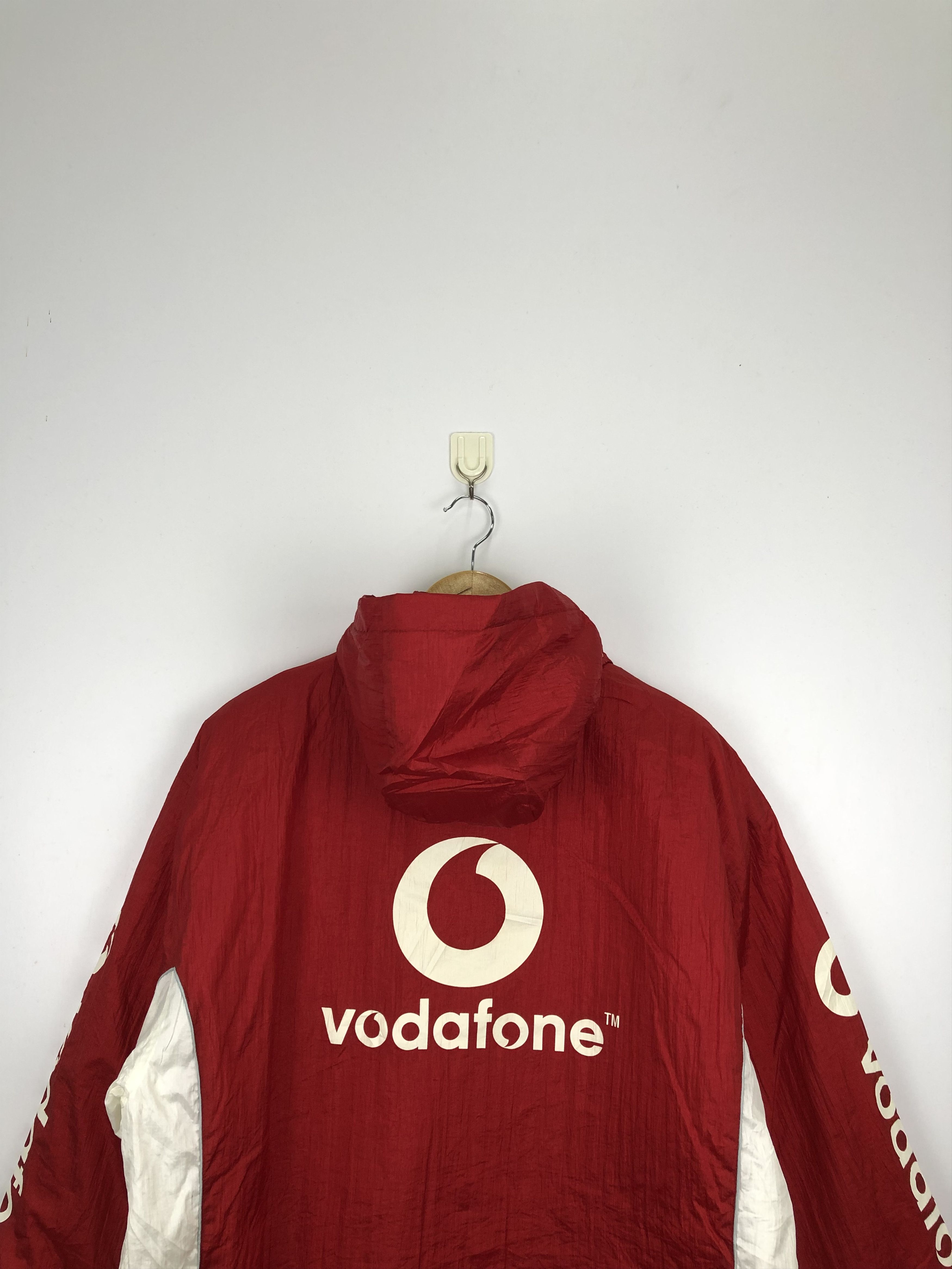Vintage Vintage Vodafone Hoodie Long Red Jacket J0689 Size US L / EU 52-54 / 3 - 7 Thumbnail