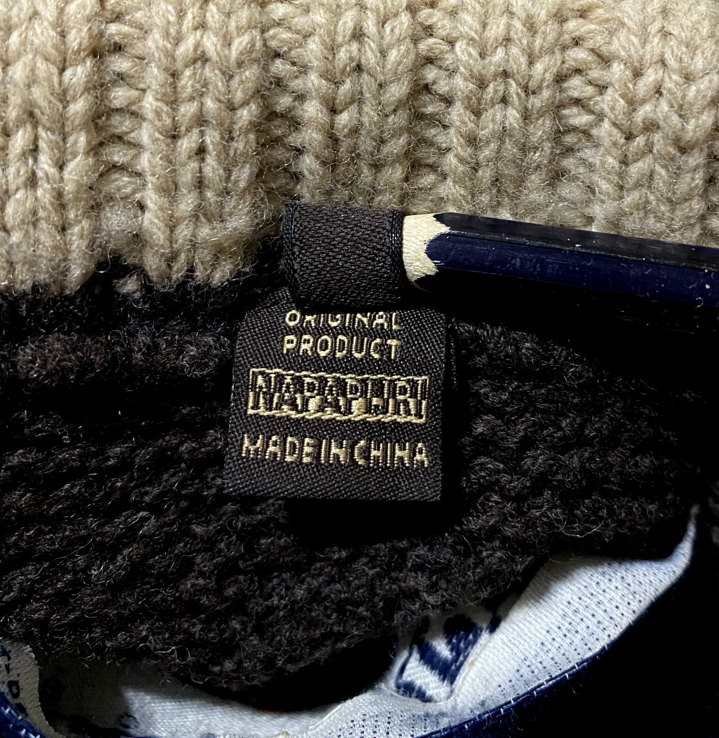 Napapijri Vintage Napapijri Heavy Wool Sweater Big Embroidered Logo Size US M / EU 48-50 / 2 - 12 Thumbnail