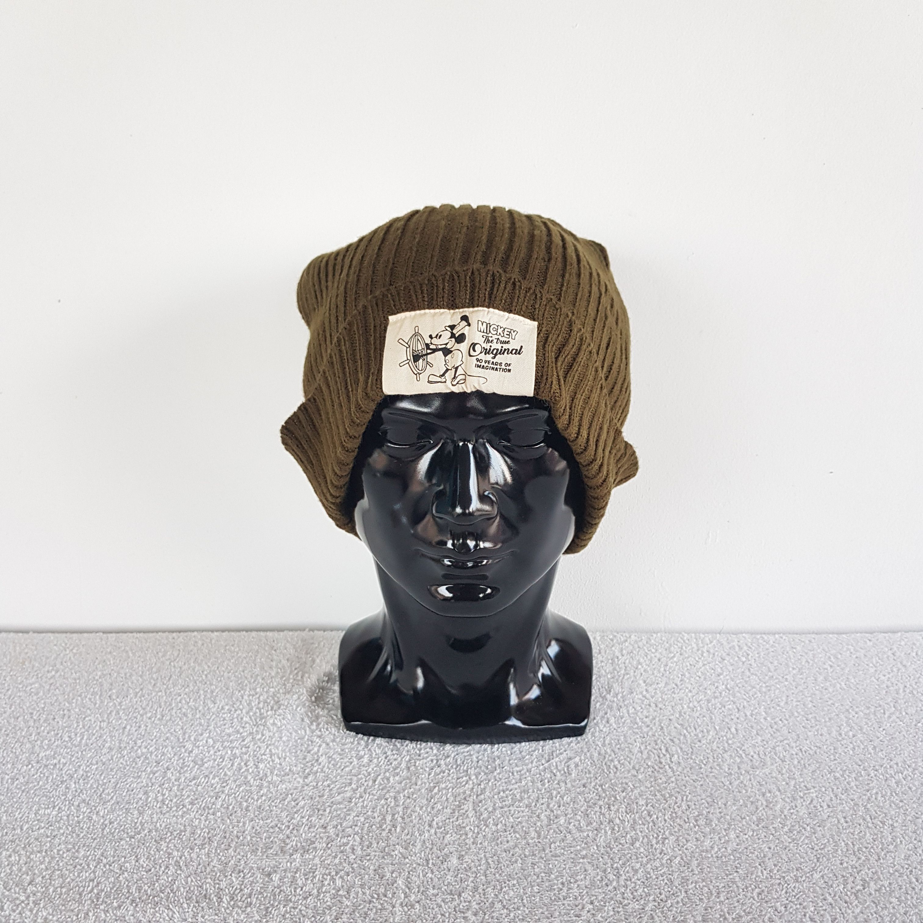 Cartoon Network × Japanese Brand × Vintage Mickey Mouse Hats Knitted Cartoon Disney Beanie Snow Cap Size ONE SIZE - 1 Thumbnail
