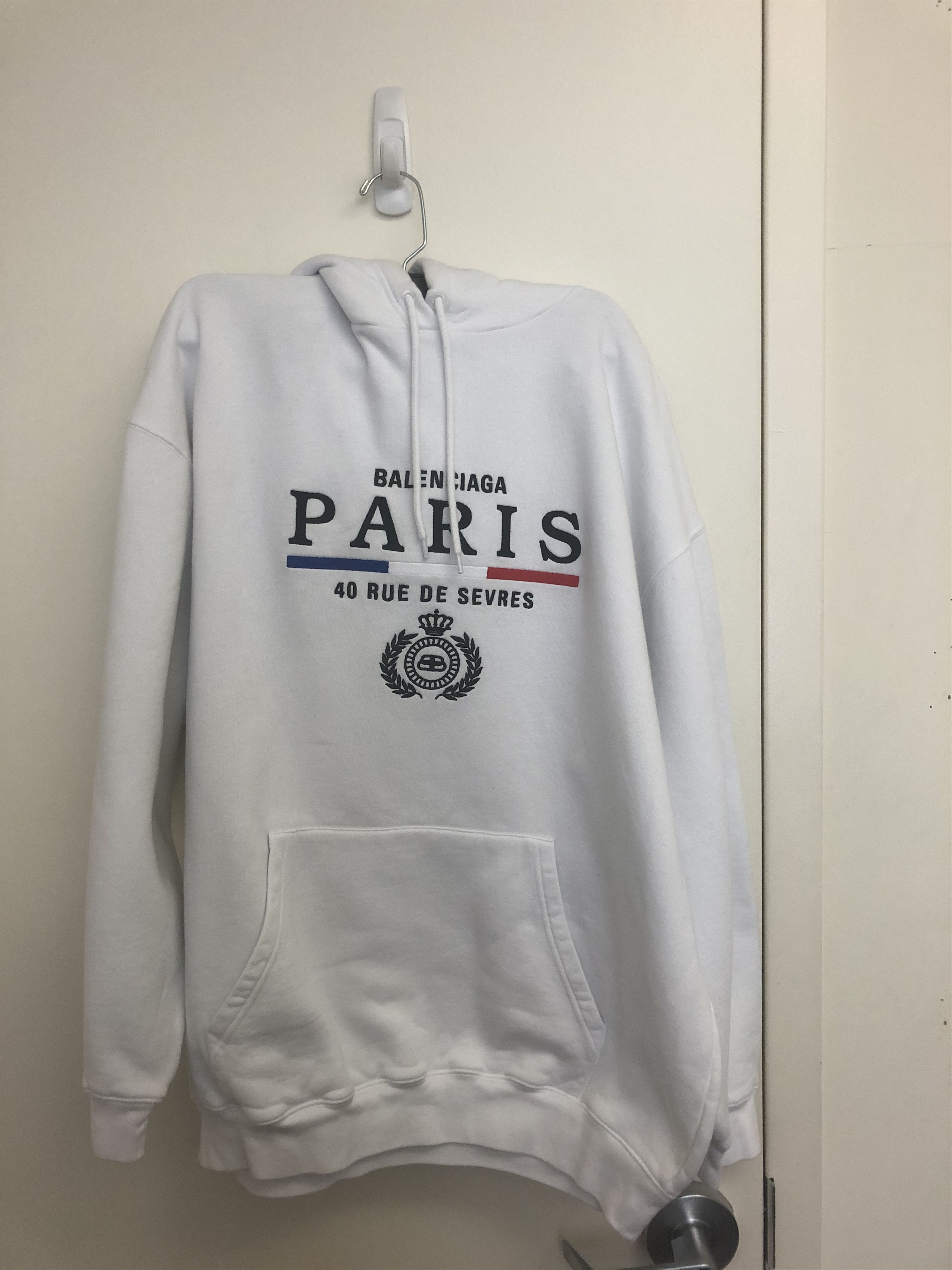 image of Authentic Men's Balenciaga Oversized Hoodie in White (Size Small)