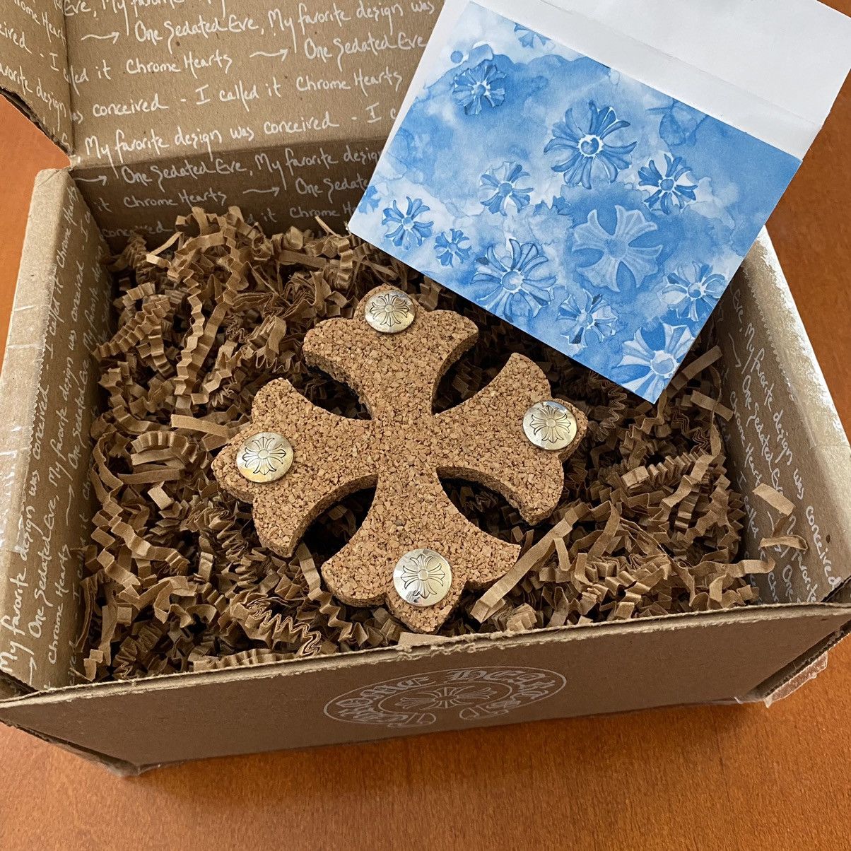 Chrome Hearts 画鋲 2021年 クリスマスノベルティ Chrome Hearts 2021 VIP Holiday Gift Cross Cork Pin Board / Drink
