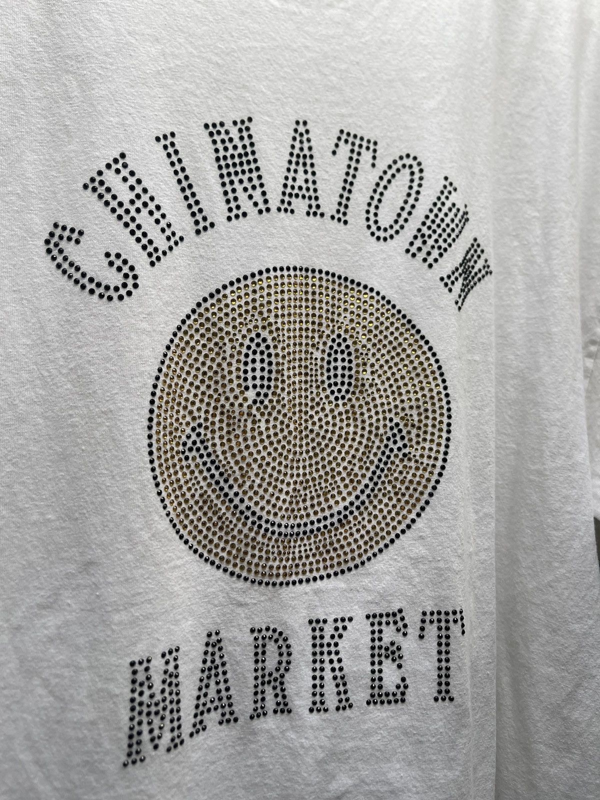 White smiley face Chinatown Market xxl Tshirt