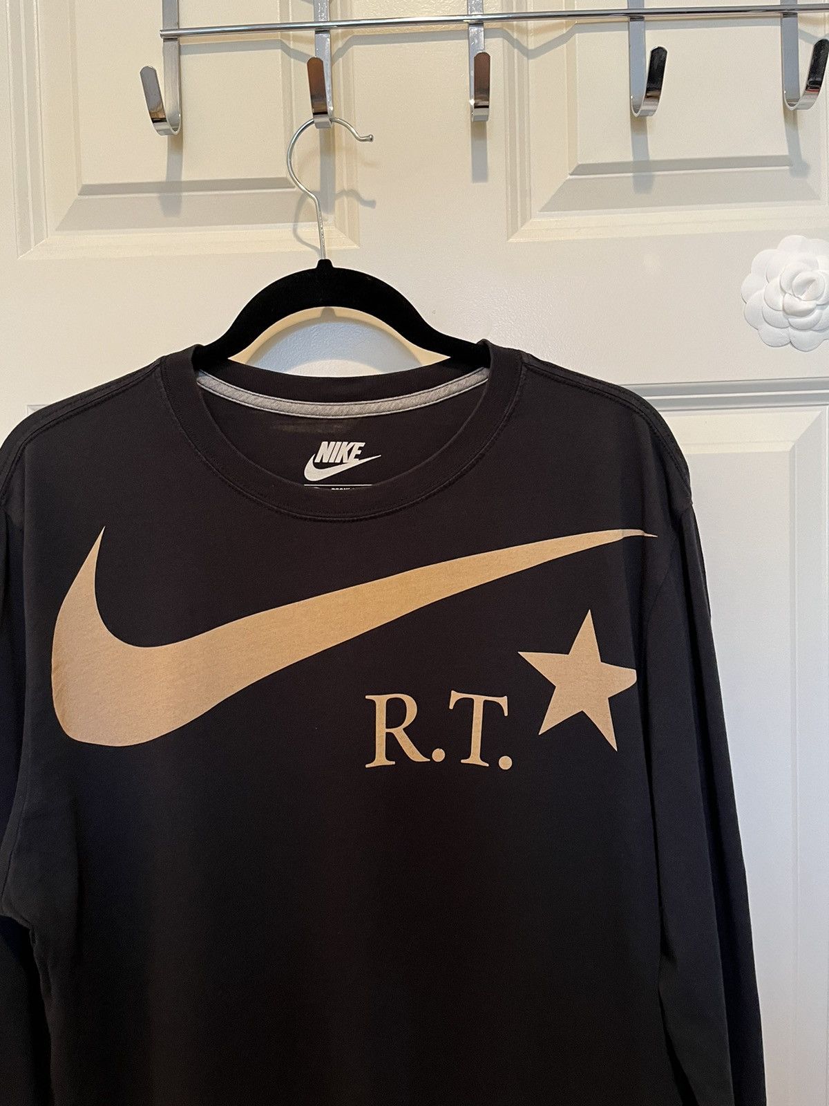riccardo tisci nike shirt