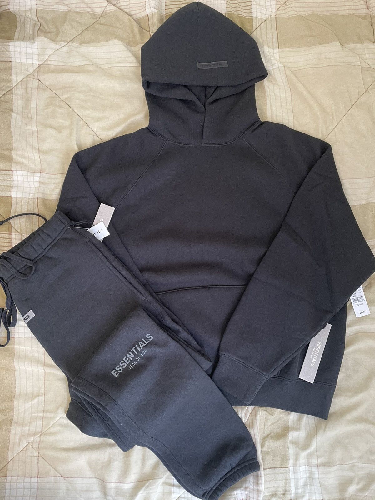 Fear of God Fear of God ESSENTIALS Black Set (Hoodie & Pants) Size US XS / EU 42 / 0 - 2 Thumbnail