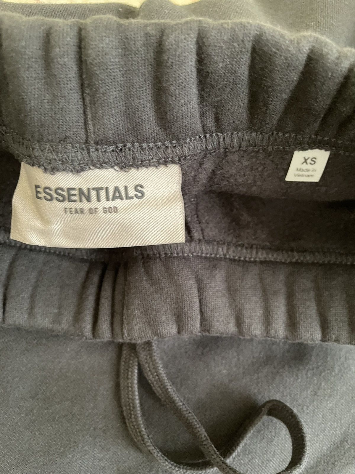 Fear of God Fear of God ESSENTIALS Black Set (Hoodie & Pants) Size US XS / EU 42 / 0 - 13 Thumbnail