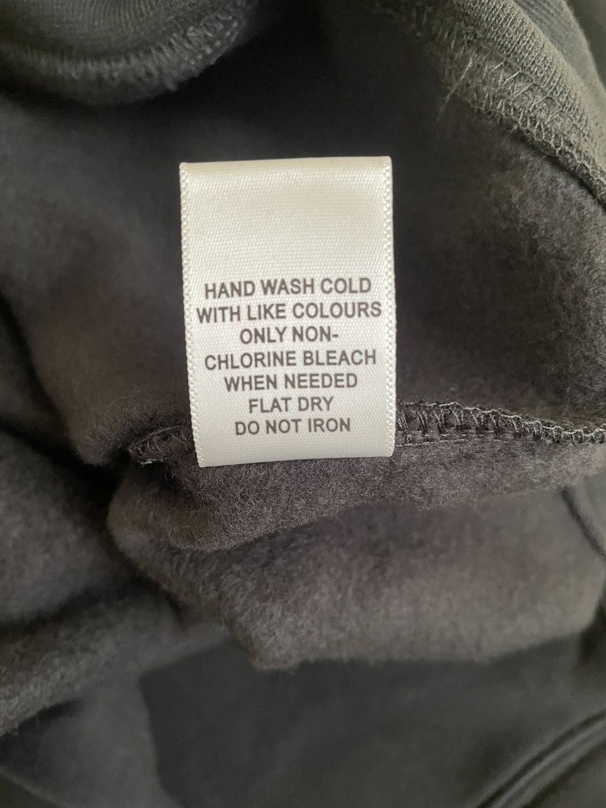 Fear of God Fear of God ESSENTIALS Black Set (Hoodie & Pants) Size US XS / EU 42 / 0 - 7 Thumbnail