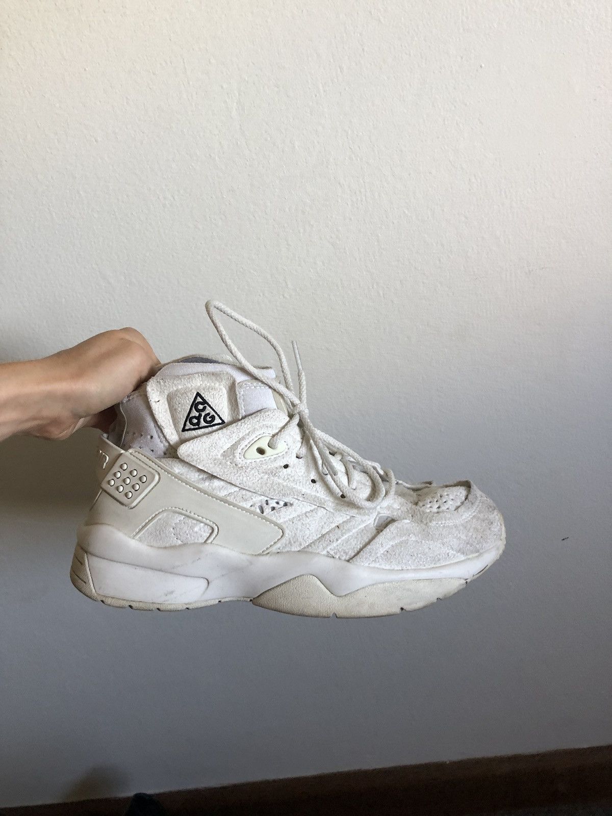 comme des garcons mowabb white