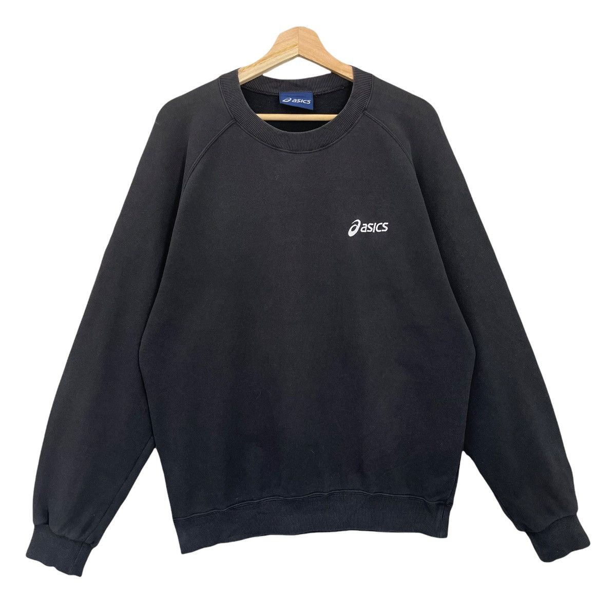 Asics Vintage 90’s Asics Small Logo Crewneck Sweatshirt Size M Size US M / EU 48-50 / 2 - 1 Thumbnail