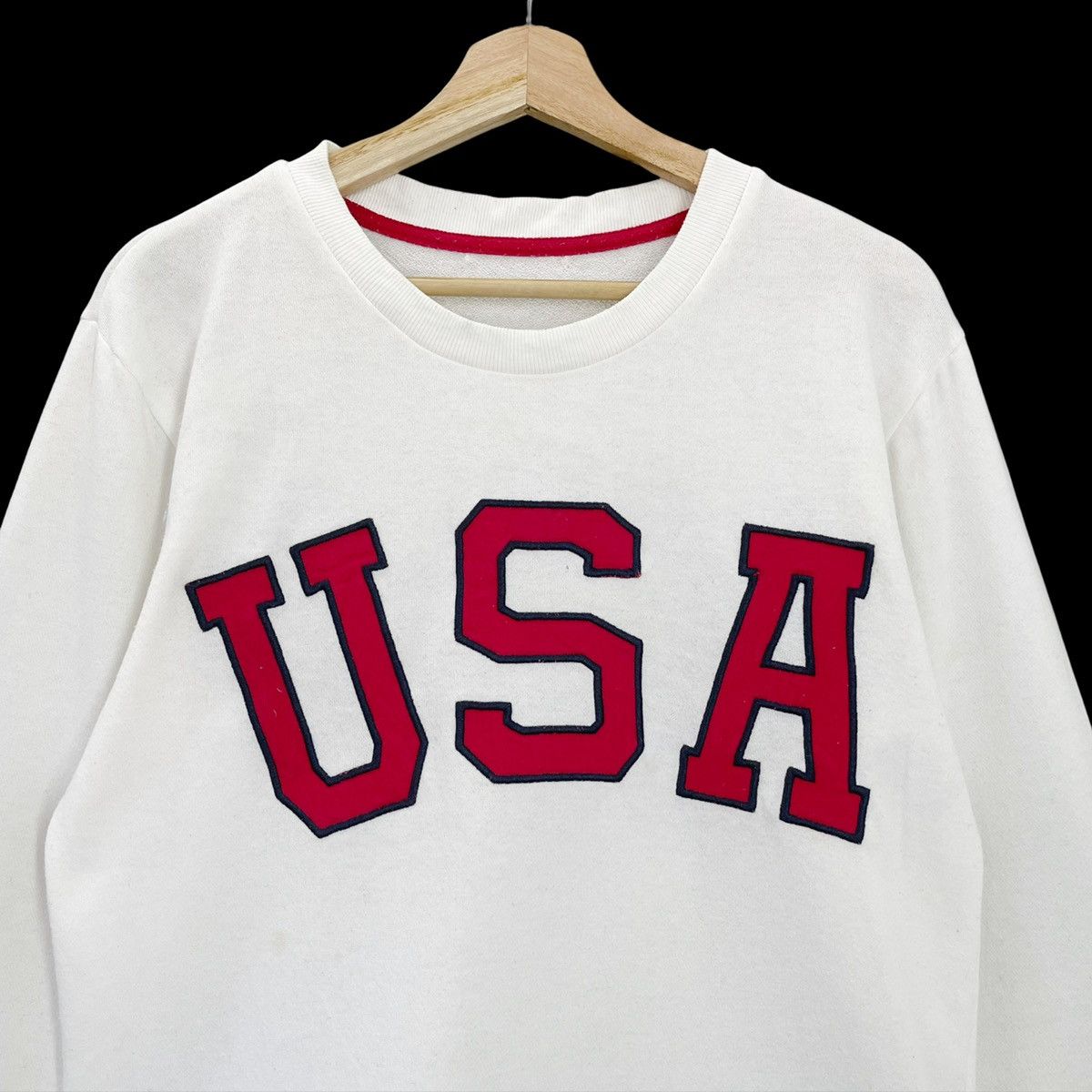 Japanese Brand USA Spellout Embroidered Big Logo Crewneck Sweatshirt Size M Size US M / EU 48-50 / 2 - 4 Thumbnail