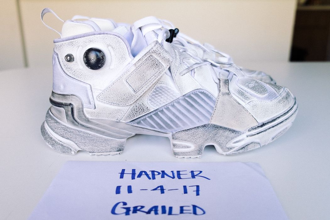 vetements genetically modified pump