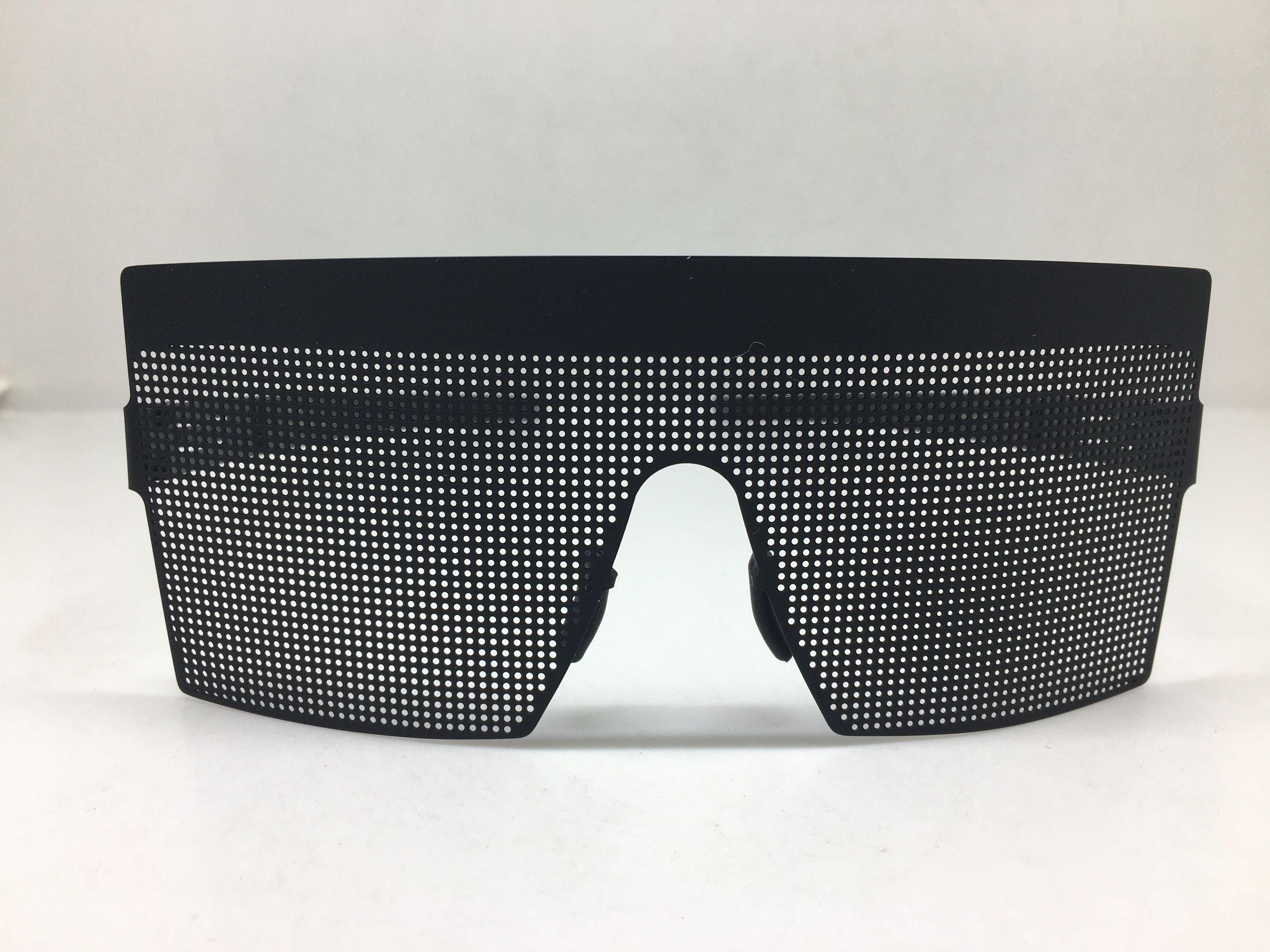 Karen Walker Karen Walker Orbit Filigree Black Round  display picture 2
