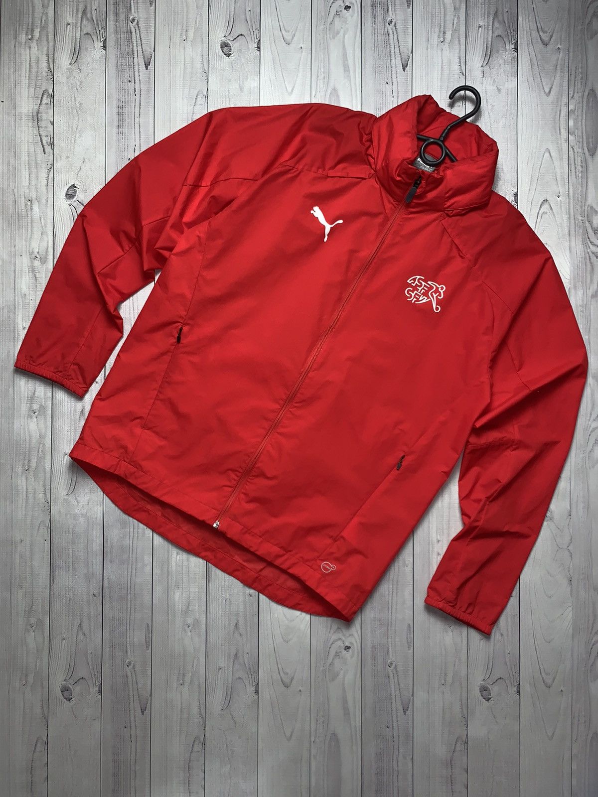 Puma × Vintage Vintage puma Switzerland soccer jacket Swiss size L Size US L / EU 52-54 / 3 - 1 Thumbnail