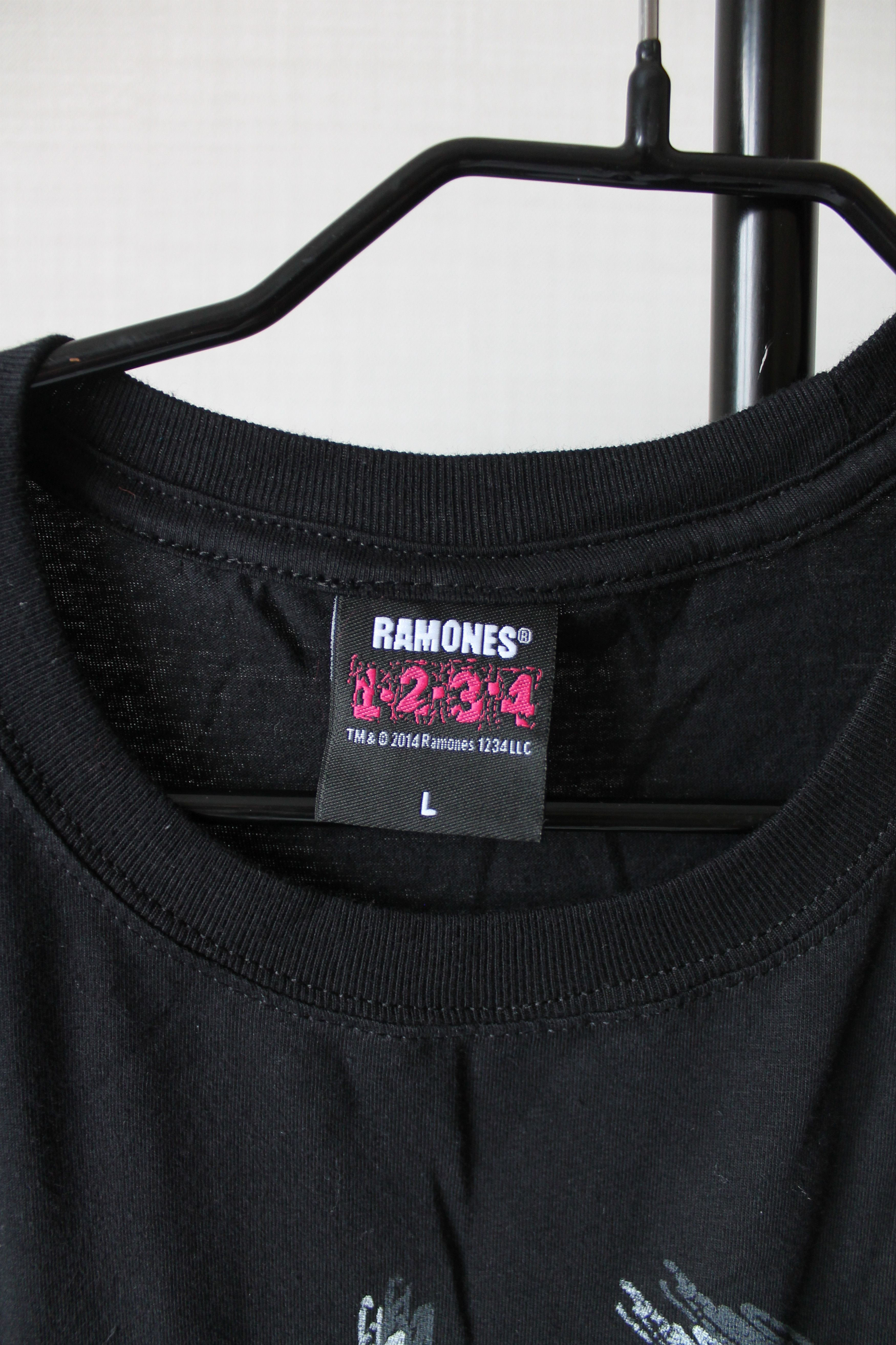 Band Tees RAMONES Hey Ho Let's go T shirt Size US L / EU 52-54 / 3 - 2 Thumbnail