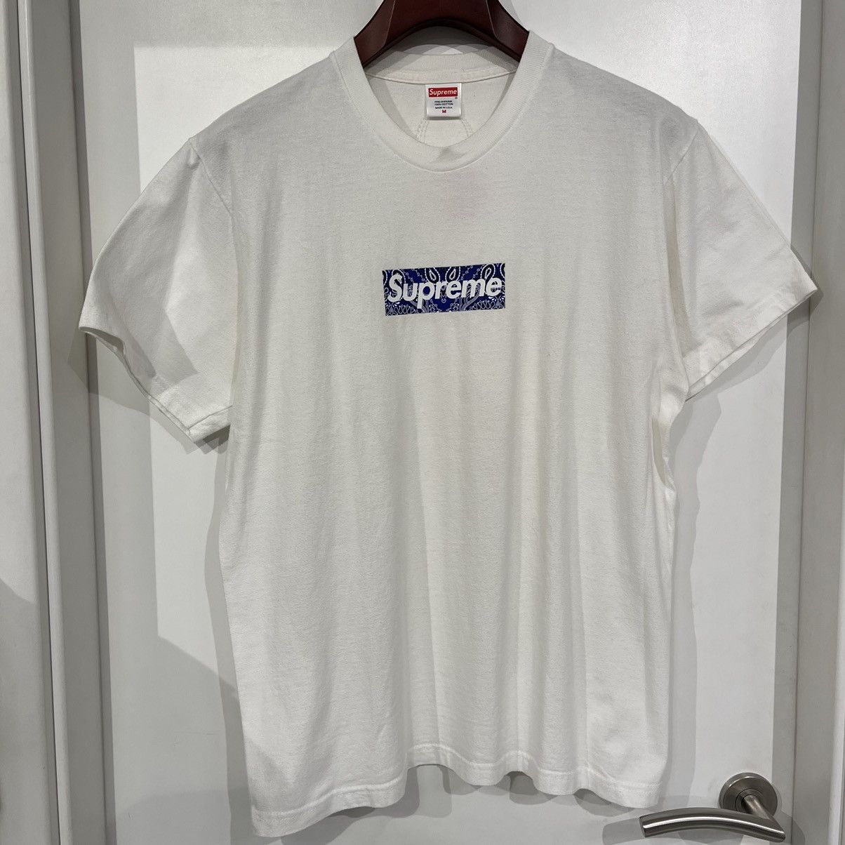 T shirt supreme box best sale logo bandana