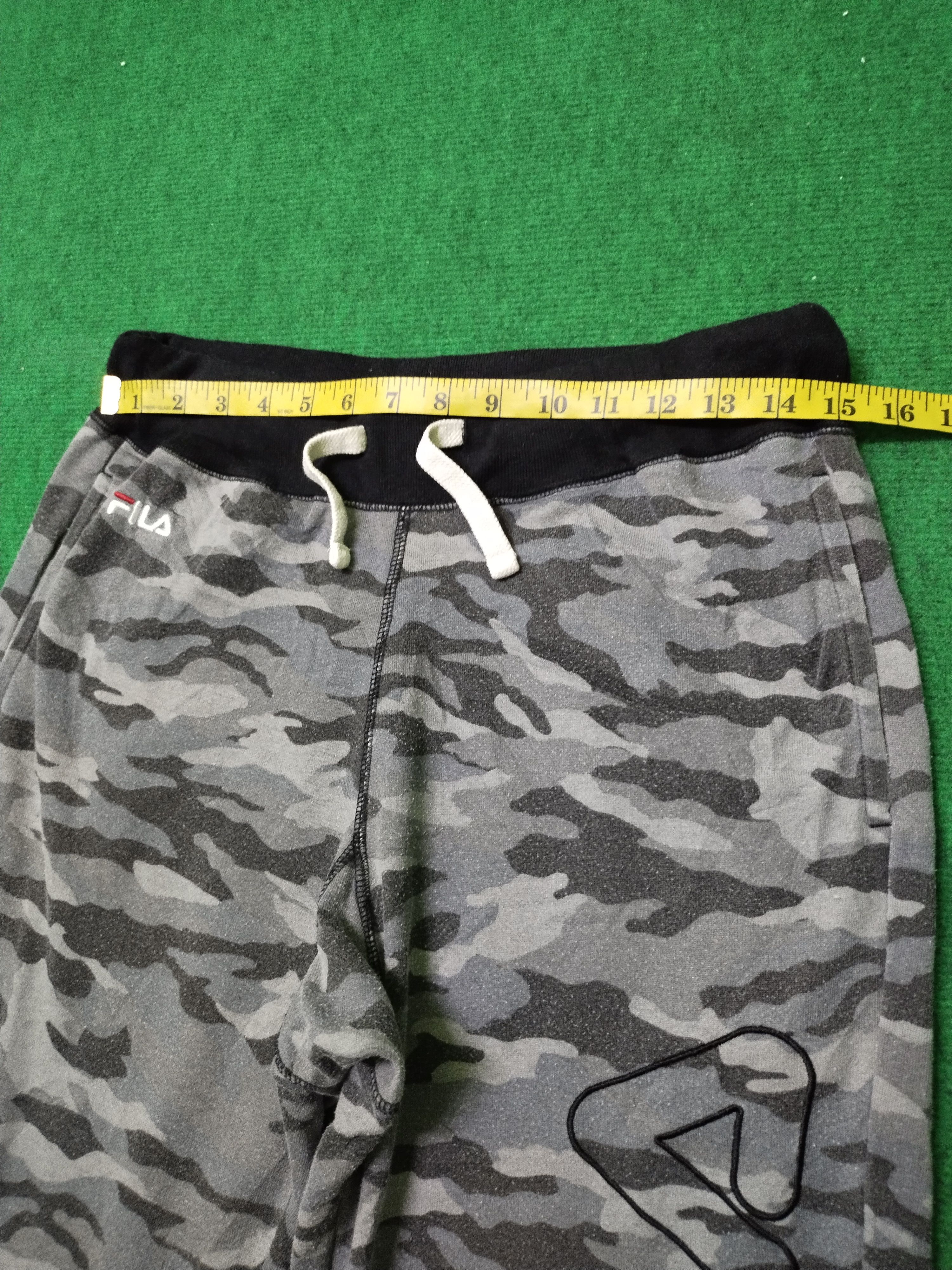 Fila × If Six Was Nine × Vintage Mens Camouflage Track Pants FILA Slim Fit Military Size US 30 / EU 46 - 13 Thumbnail