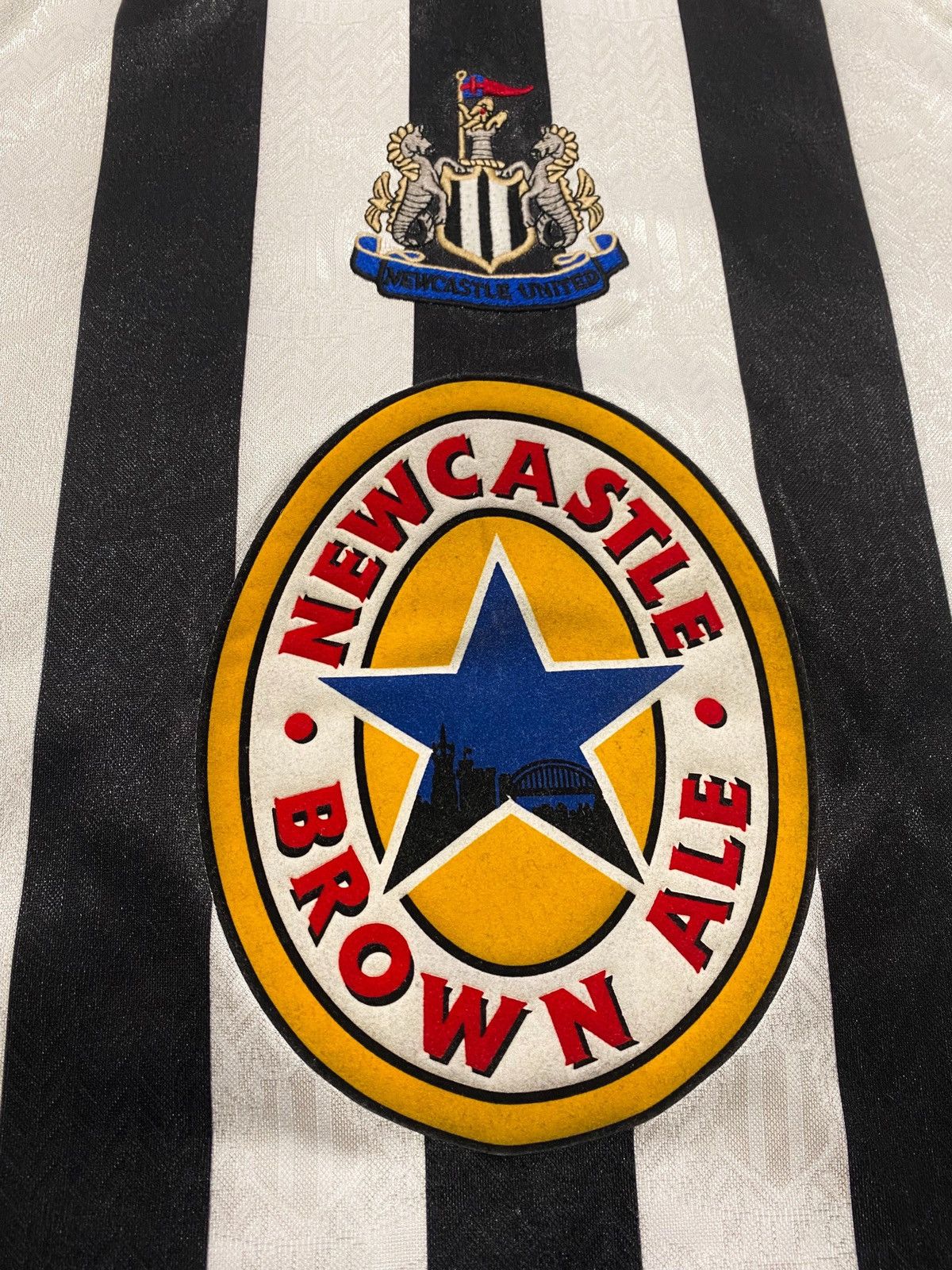 Vintage Vintage 1999 New Castle United Jersey Size US M / EU 48-50 / 2 - 3 Thumbnail