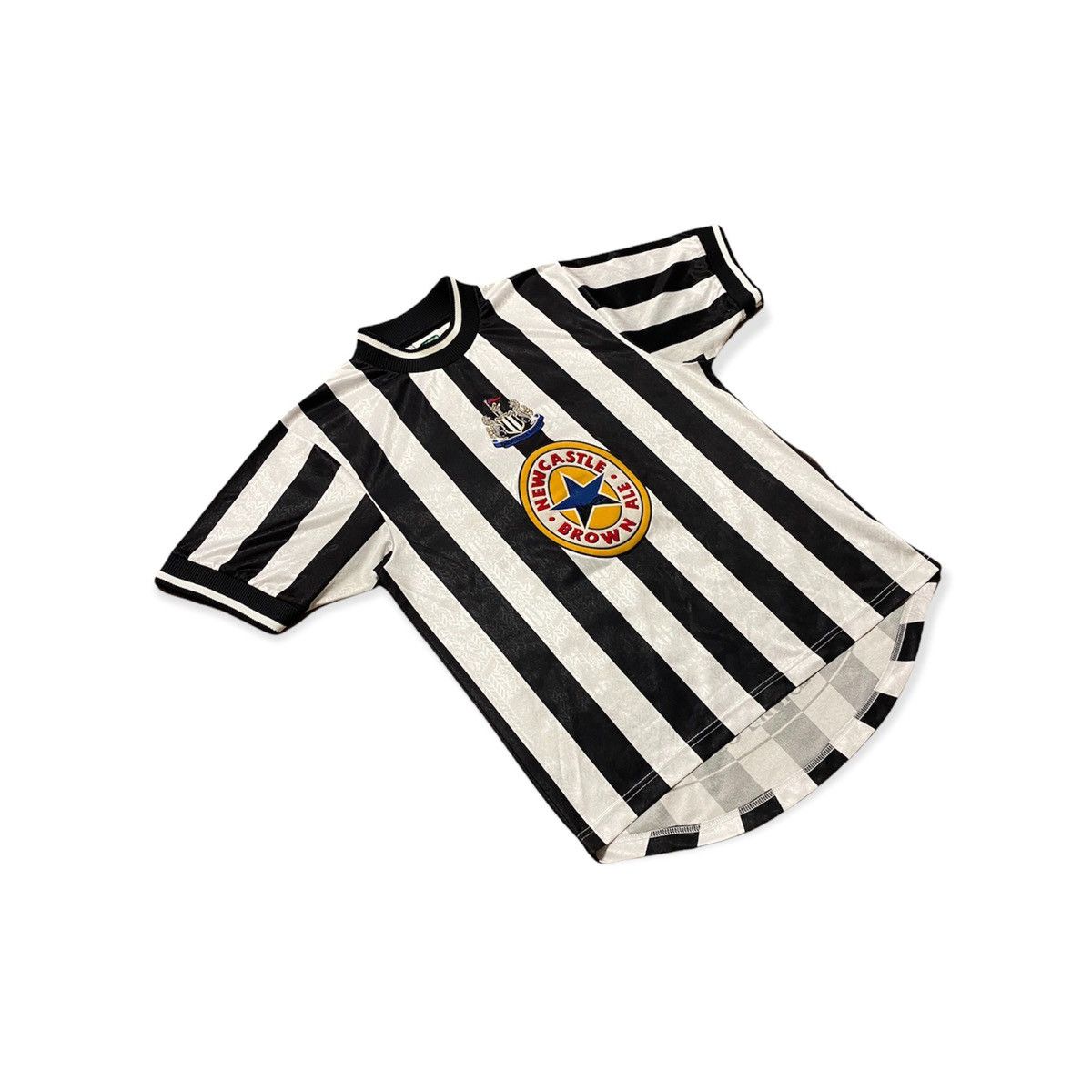 Vintage Vintage 1999 New Castle United Jersey Size US M / EU 48-50 / 2 - 4 Thumbnail