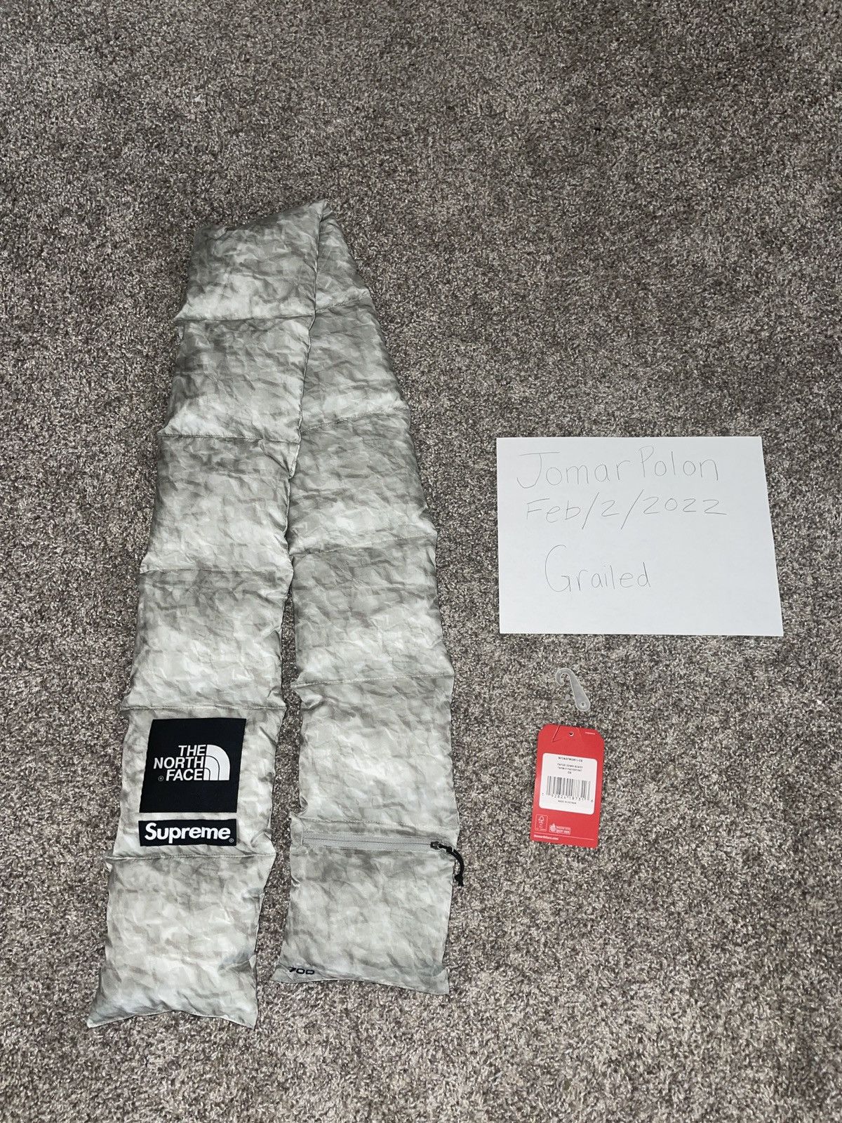 Supreme Supreme The North Face Paper Print 700-Fill Down Scarf ...