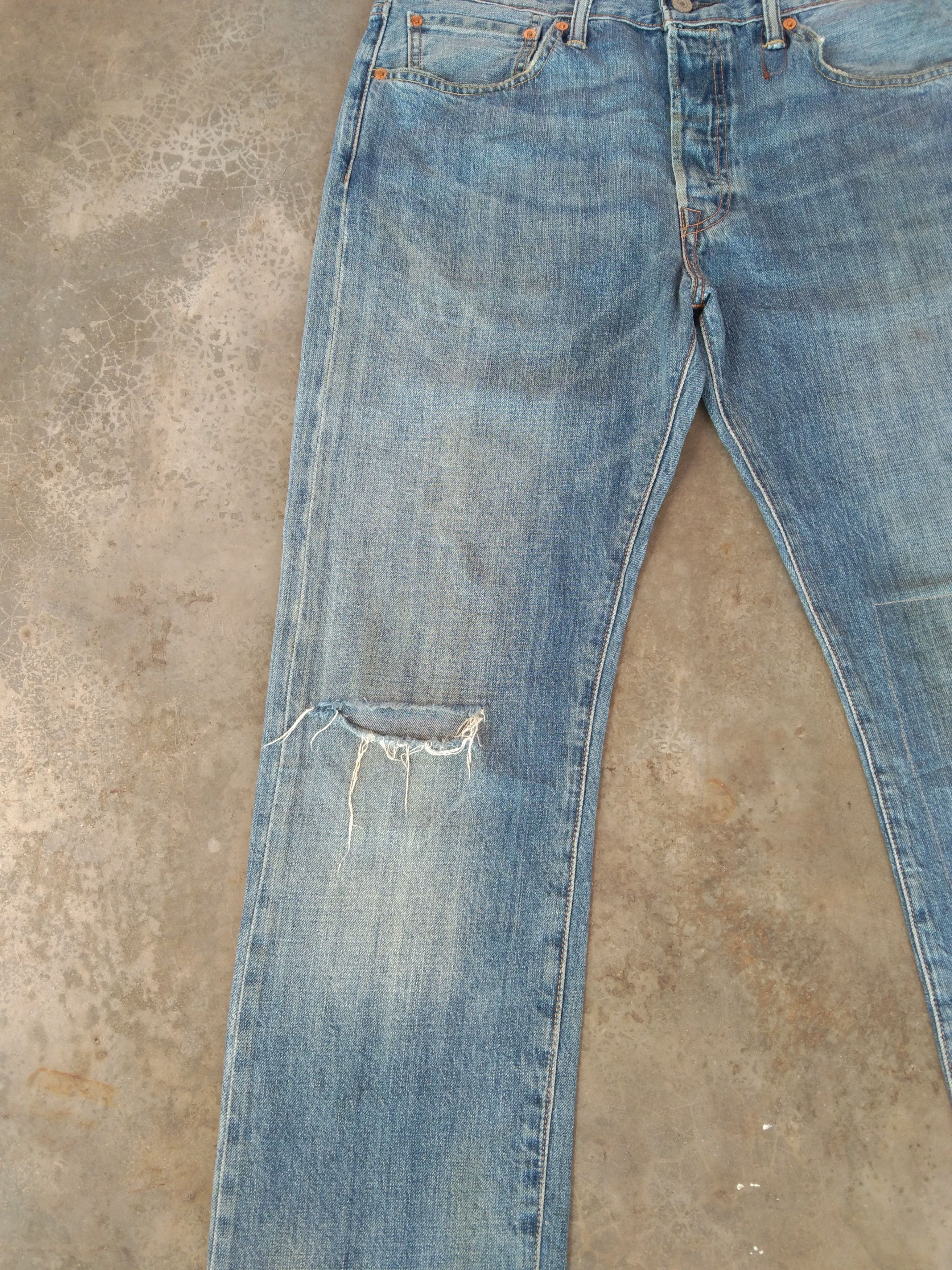 Levi's Vintage Levi's 501 Distressed Jeans 32x32 Size US 32 / EU 48 - 9 Thumbnail