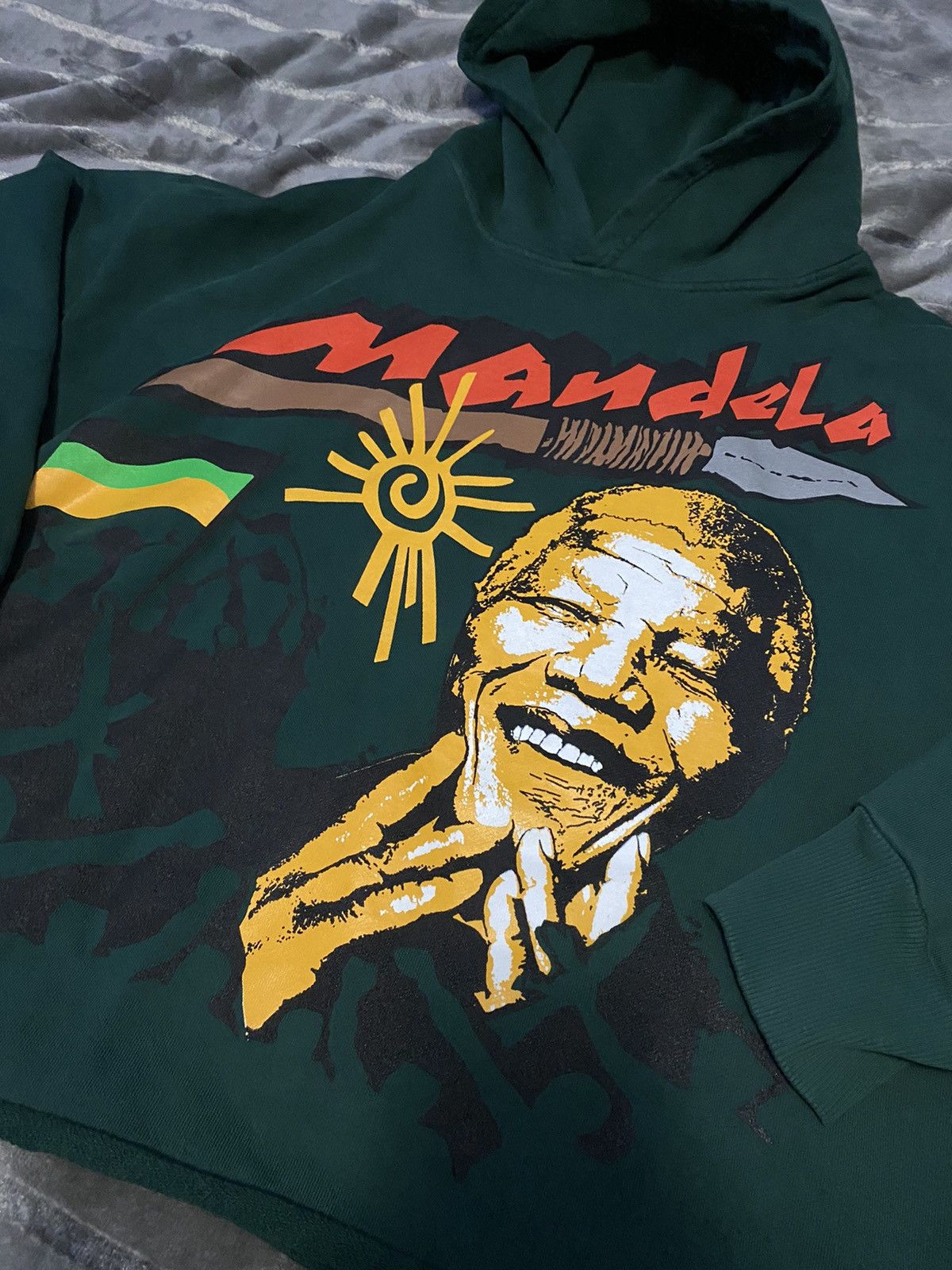 Barriers Nelson Mandela Hoodie Large hotsell