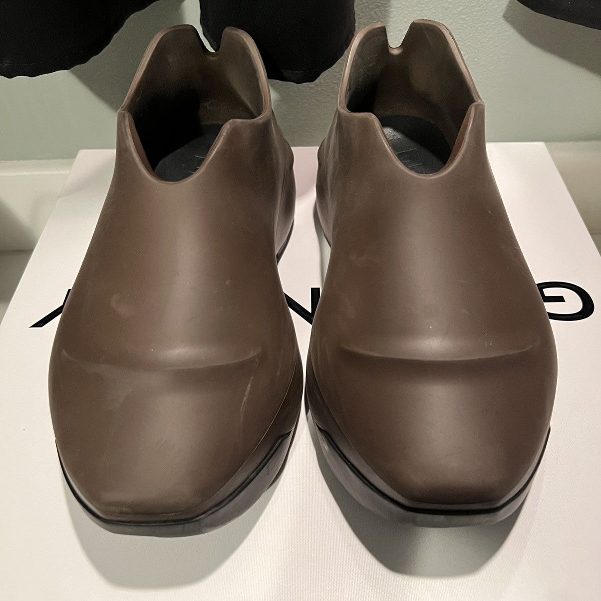 Givenchy Monumental Mallow Runner (brown) Size US 9 / EU 42 - 4 Thumbnail