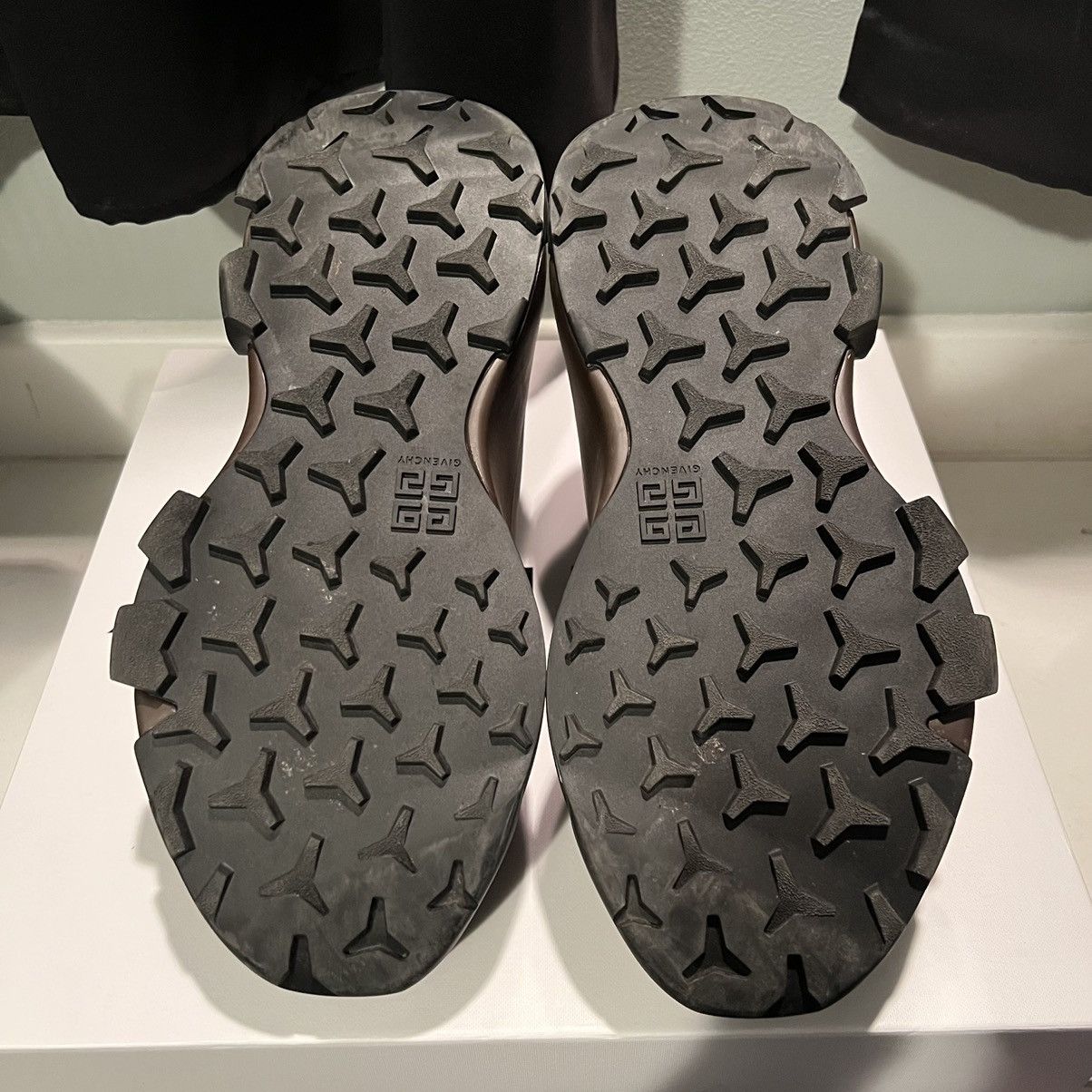 Givenchy Monumental Mallow Runner (brown) Size US 9 / EU 42 - 6 Thumbnail