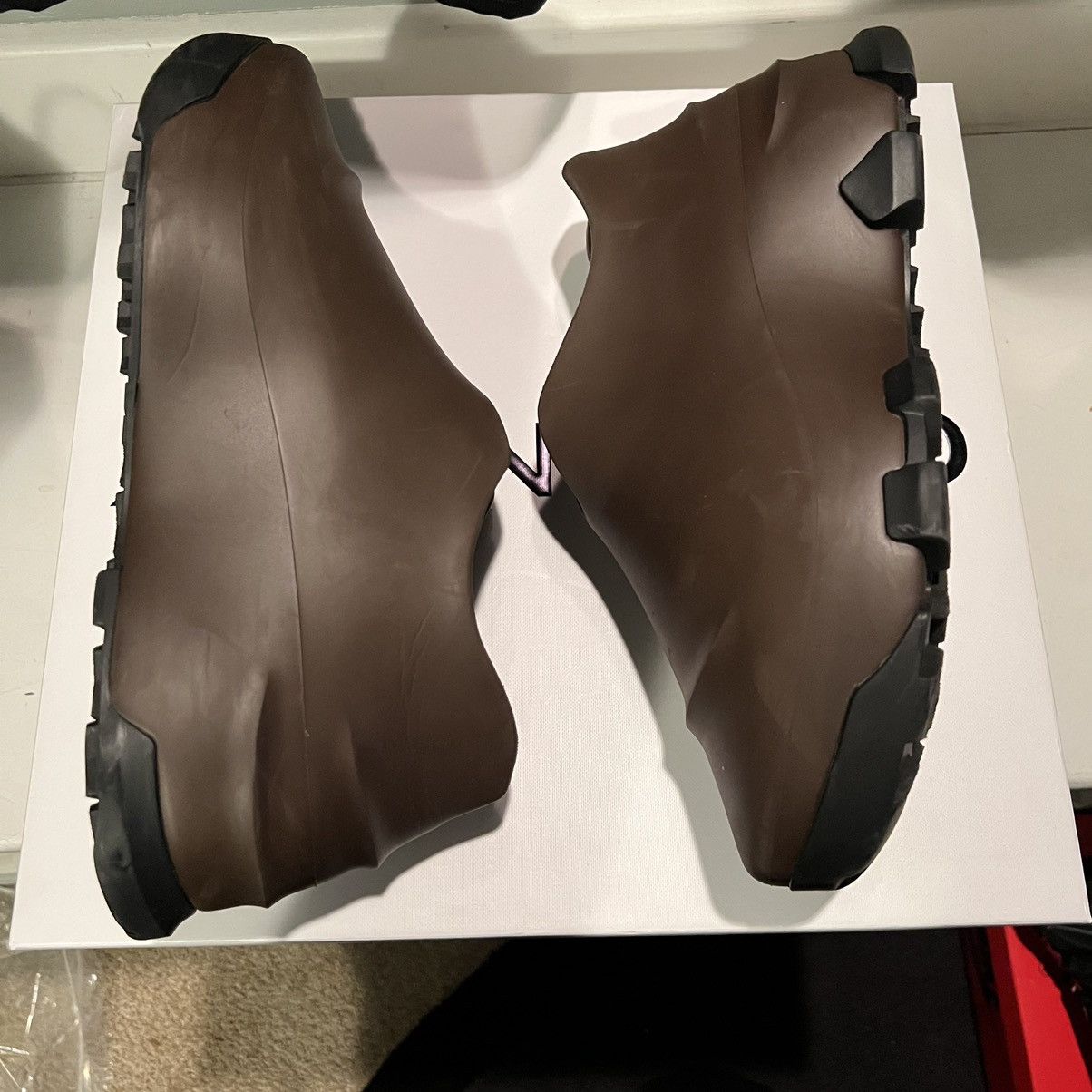 Givenchy Monumental Mallow Runner (brown) Size US 9 / EU 42 - 2 Thumbnail