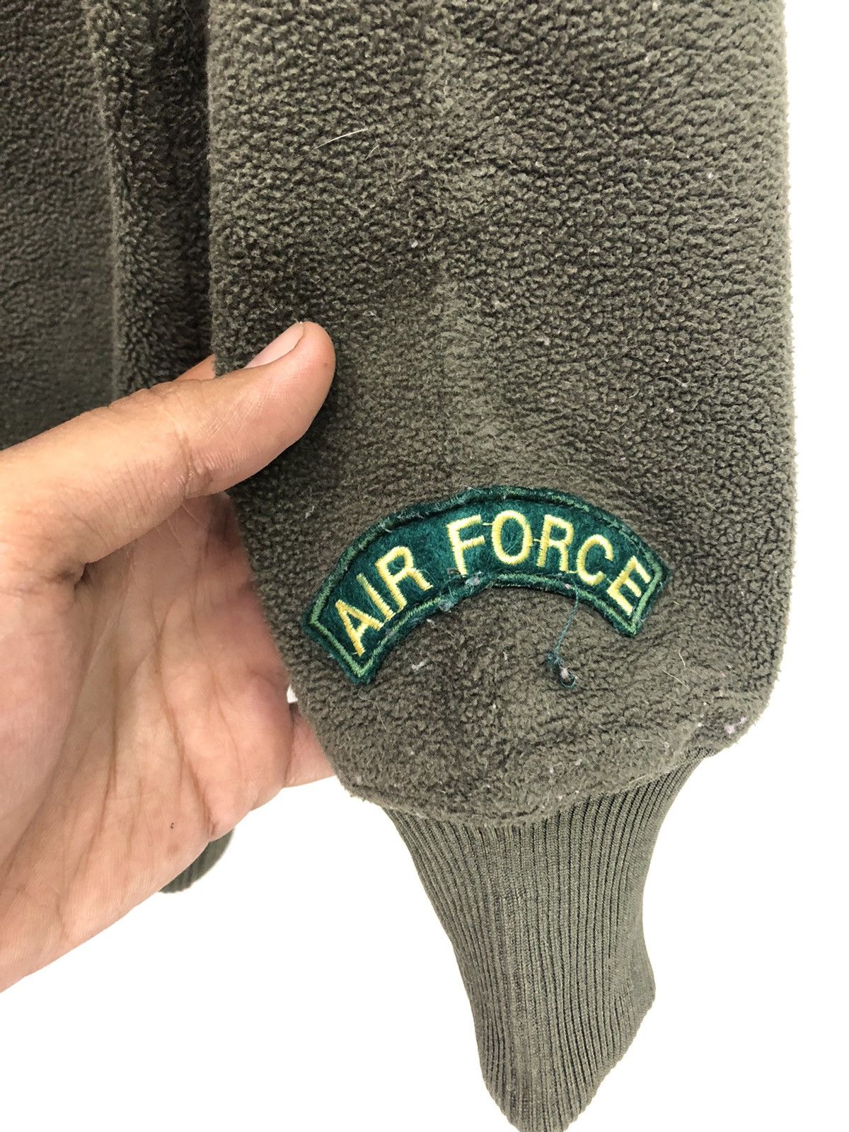 Military Vintage Army Patches Fleece Hoodie Size US M / EU 48-50 / 2 - 7 Thumbnail