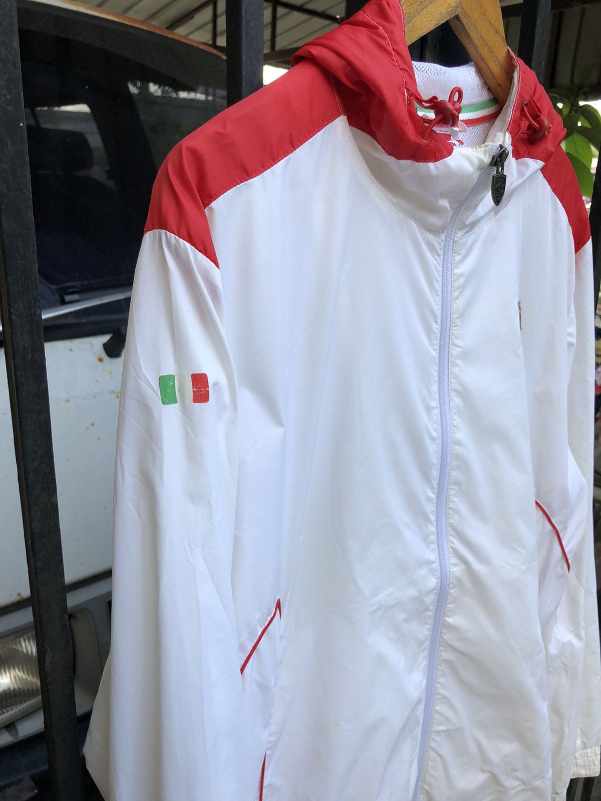 Ferrari × Puma Puma X Ferrari Windbreaker Hoodie Jacket Size US L / EU 52-54 / 3 - 2 Thumbnail