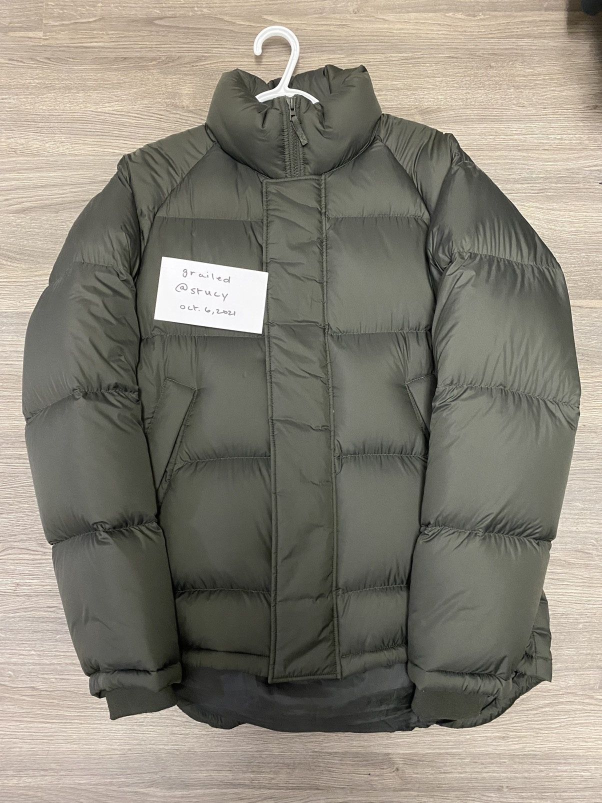 Jw anderson uniqlo puffer online